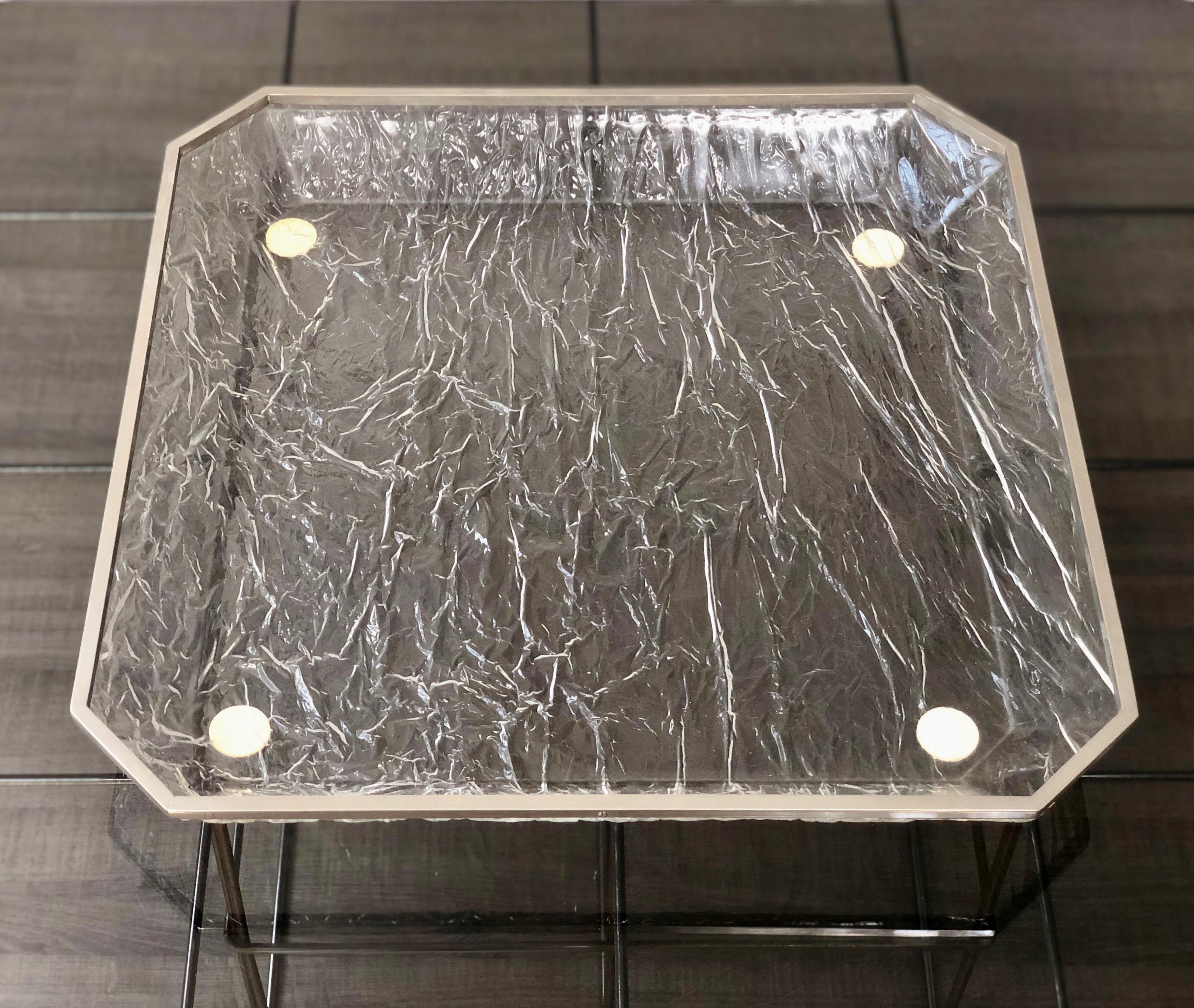 Fine XX secolo Vassoio Centrotavola Effetto Ghiaccio, Lucite Metallo Stile Willy Rizzo, Italia, anni '70 in vendita