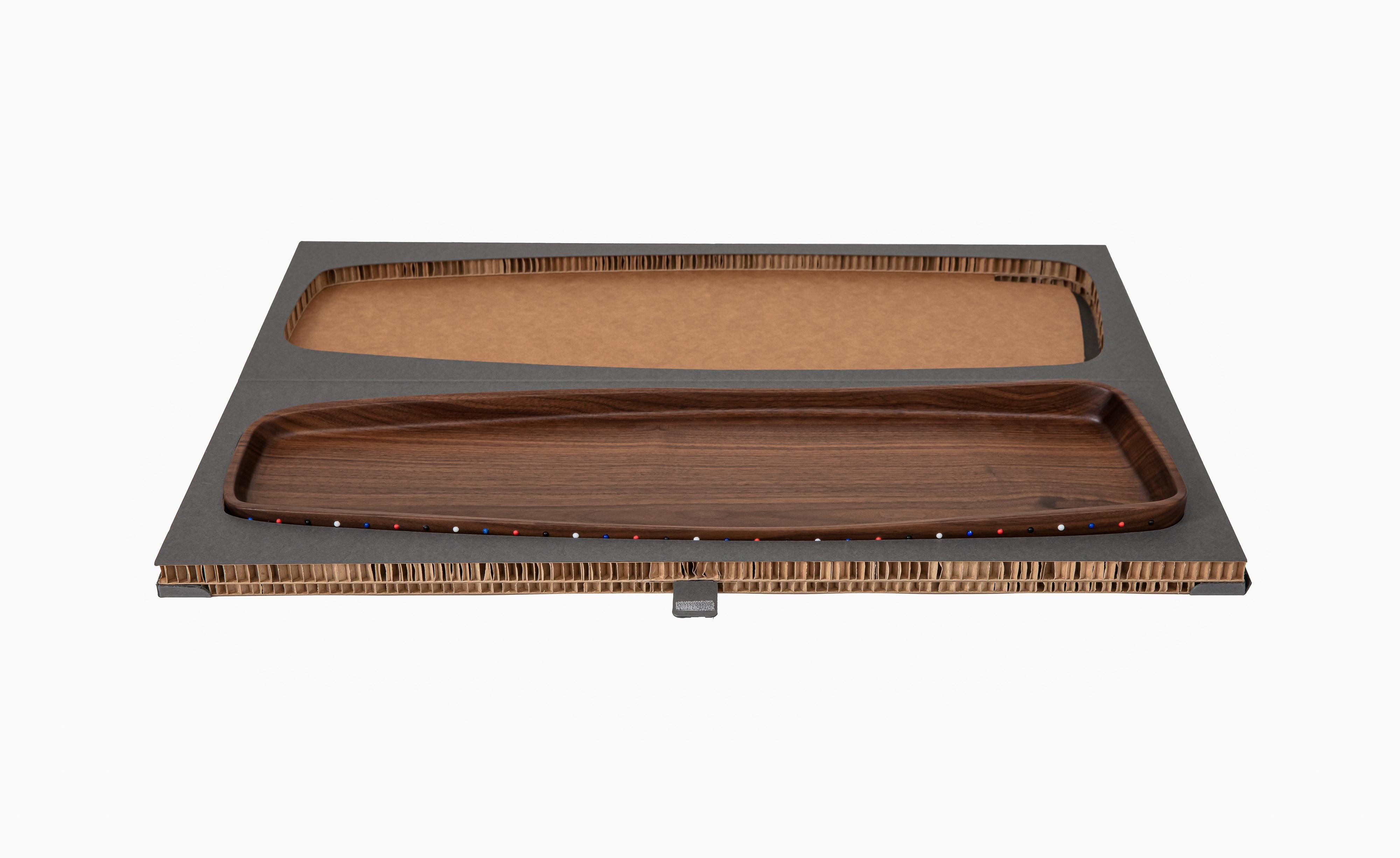 Walnut Wooden serving tray of decorative walnut wood from the SoShiro Pok collection For Sale