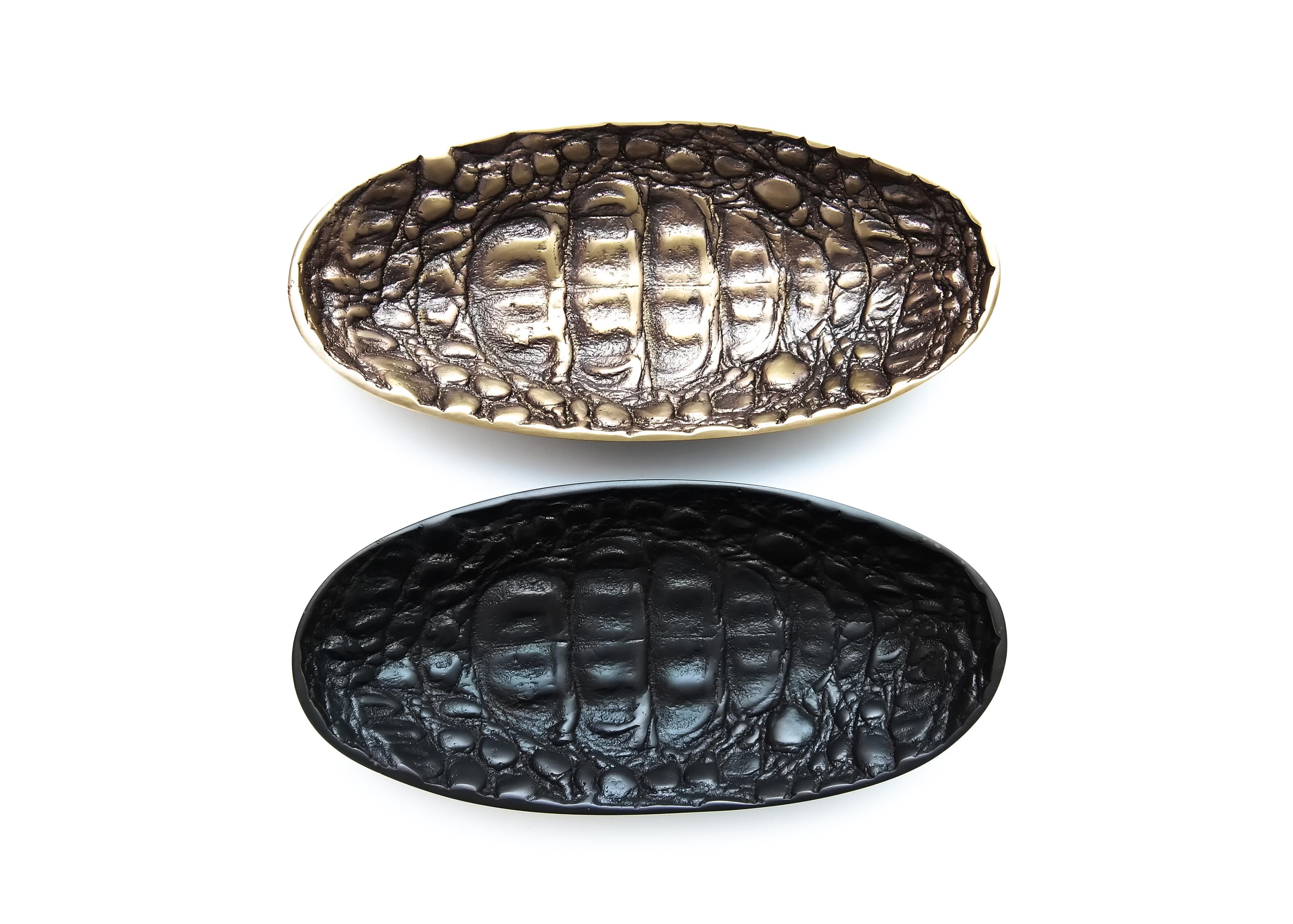 Tablett aus polierter Bronze von FAKASAKA Design (Poliert) im Angebot