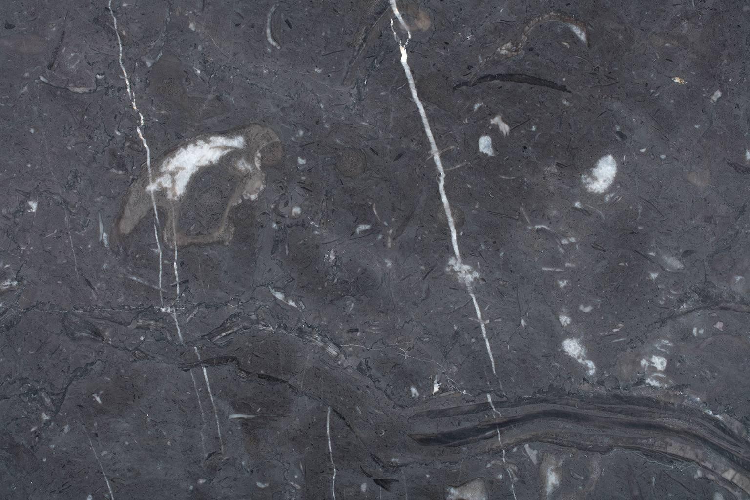 Marbre Plateau moderne en marbre noir Marquina, stock du créateur Colominas en vente