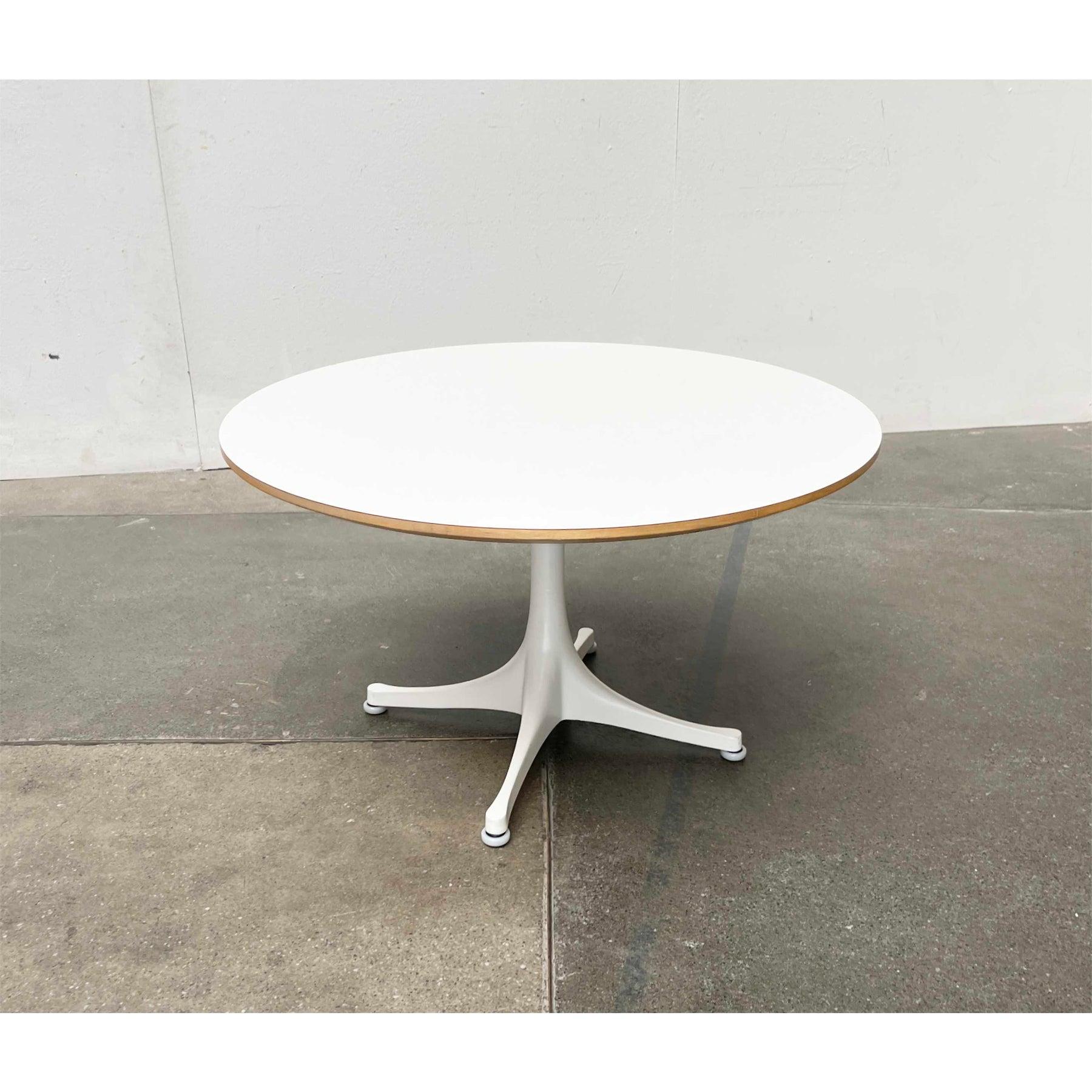 Tabletttisch von George Nelson für Vitra (20. Jahrhundert) im Angebot