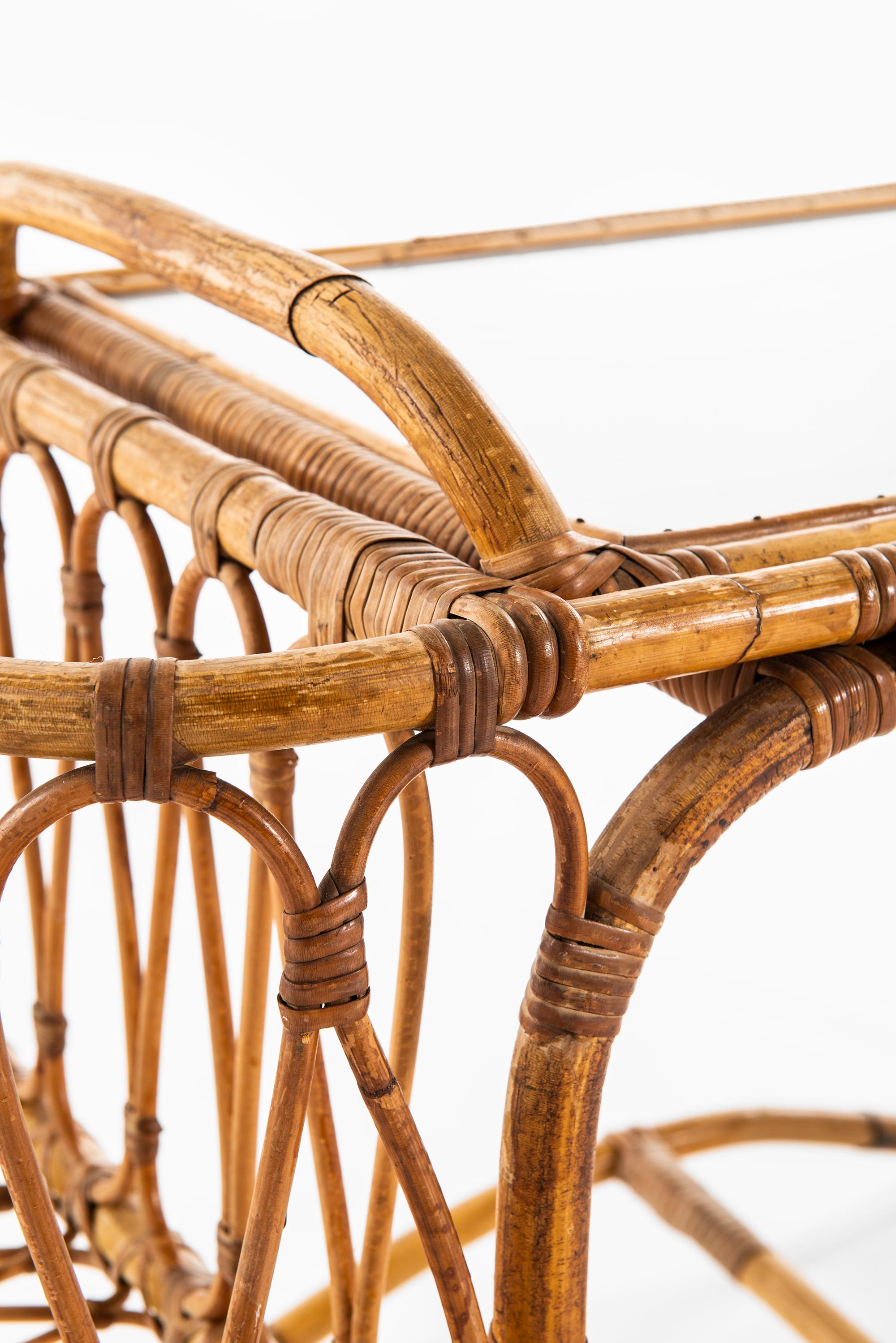 Mid-20th Century Tray Table in Rattan and Cane by E.V.A. Nissen & Co in Denmark