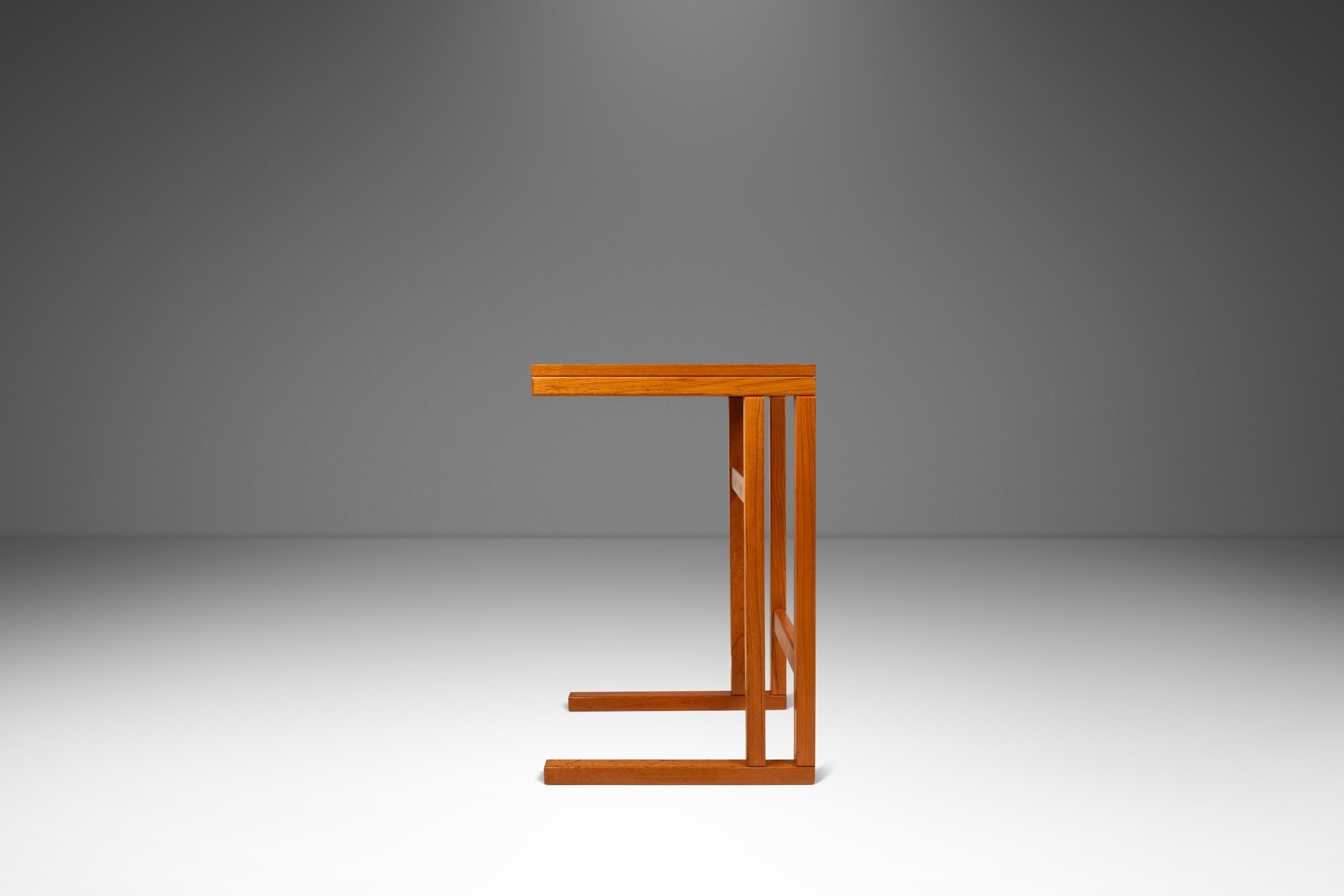 Danish Tray Table / Sofa Table / TV Table in Teak by FBJ Møbler, Denmark, c. 1980s