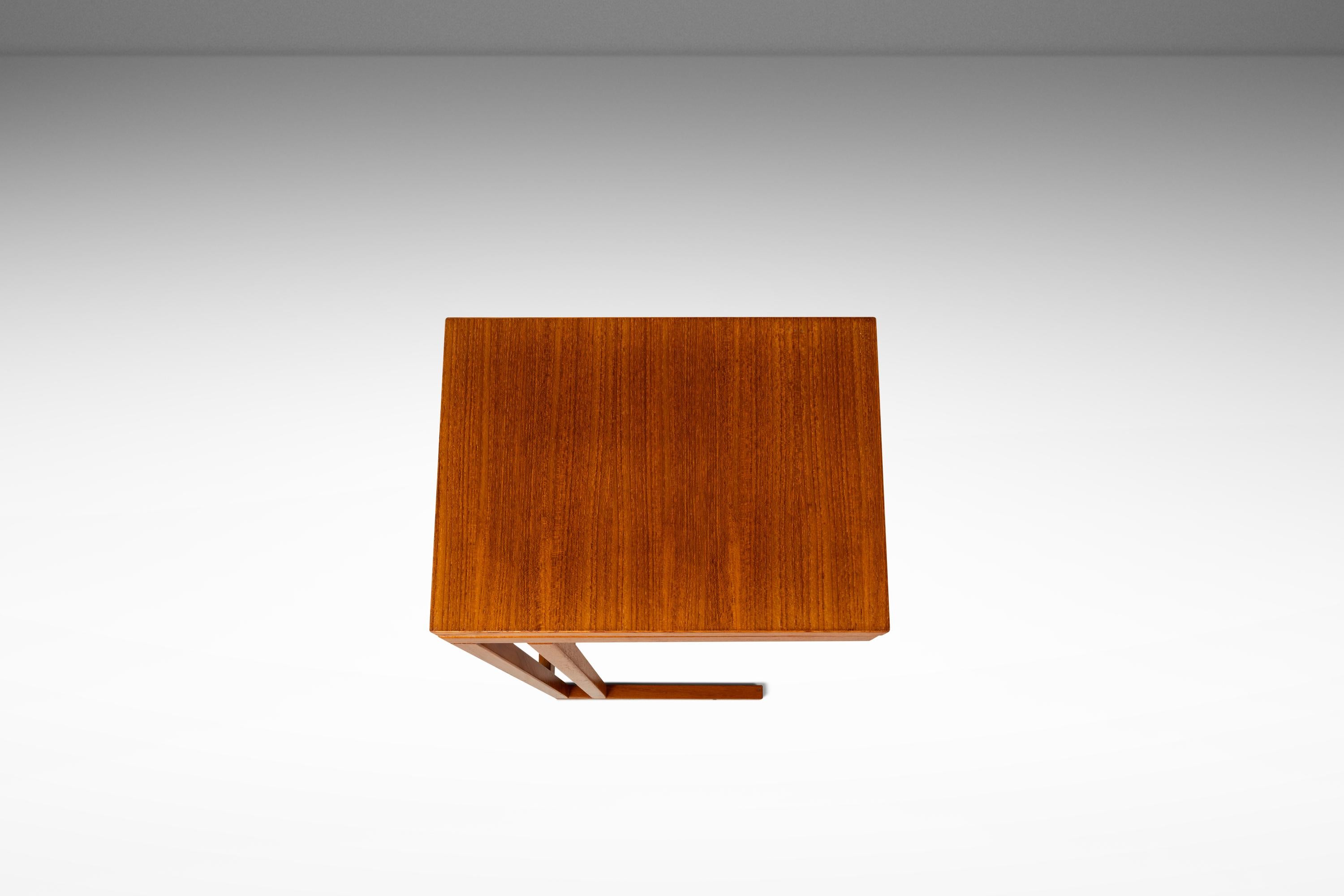 Tray Table / Sofa Table / TV Table in Teak by FBJ Møbler, Denmark, c. 1980s 1