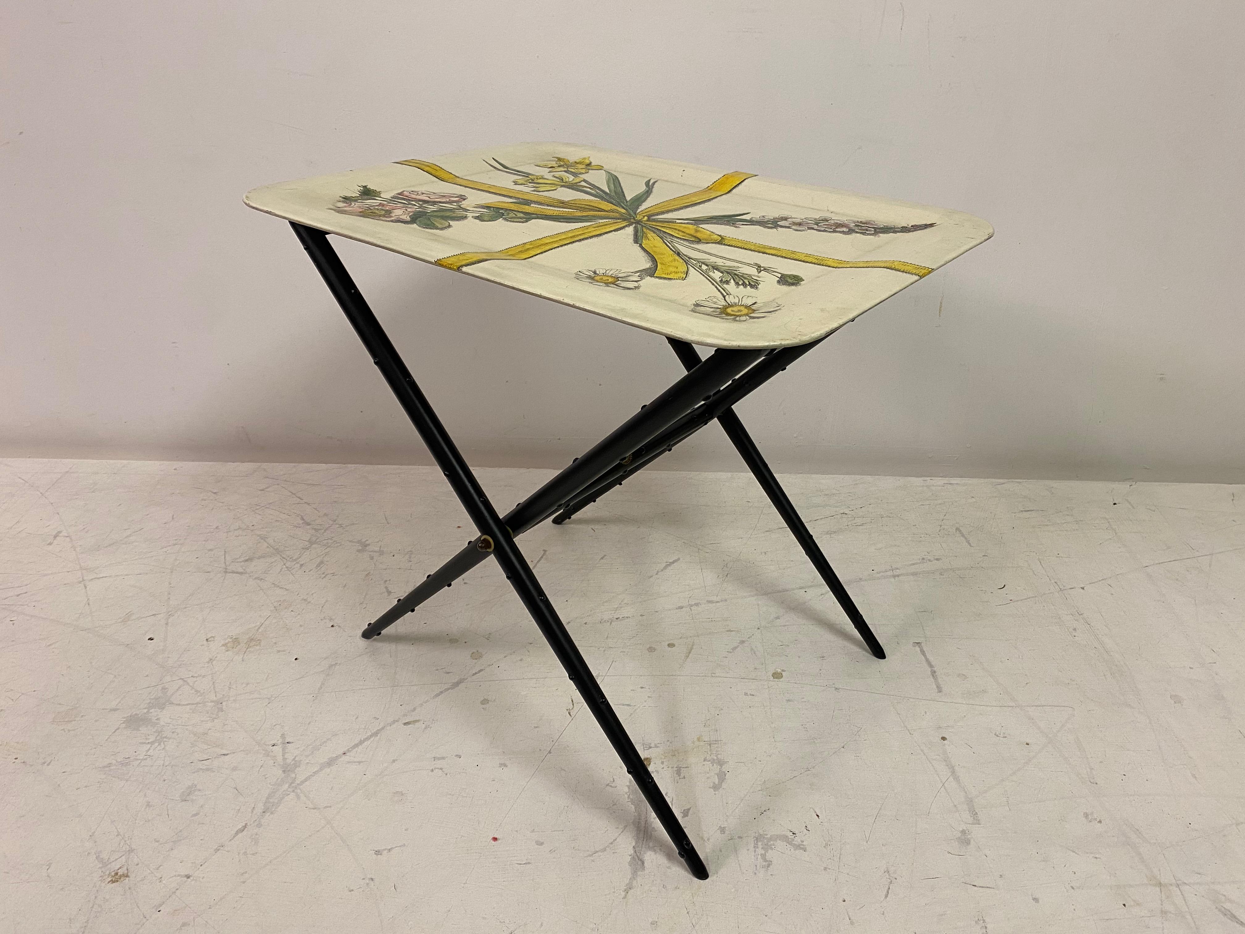 Tray-Top Table By Piero Fornasetti For Sale 1