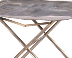 Tray with base; in crust