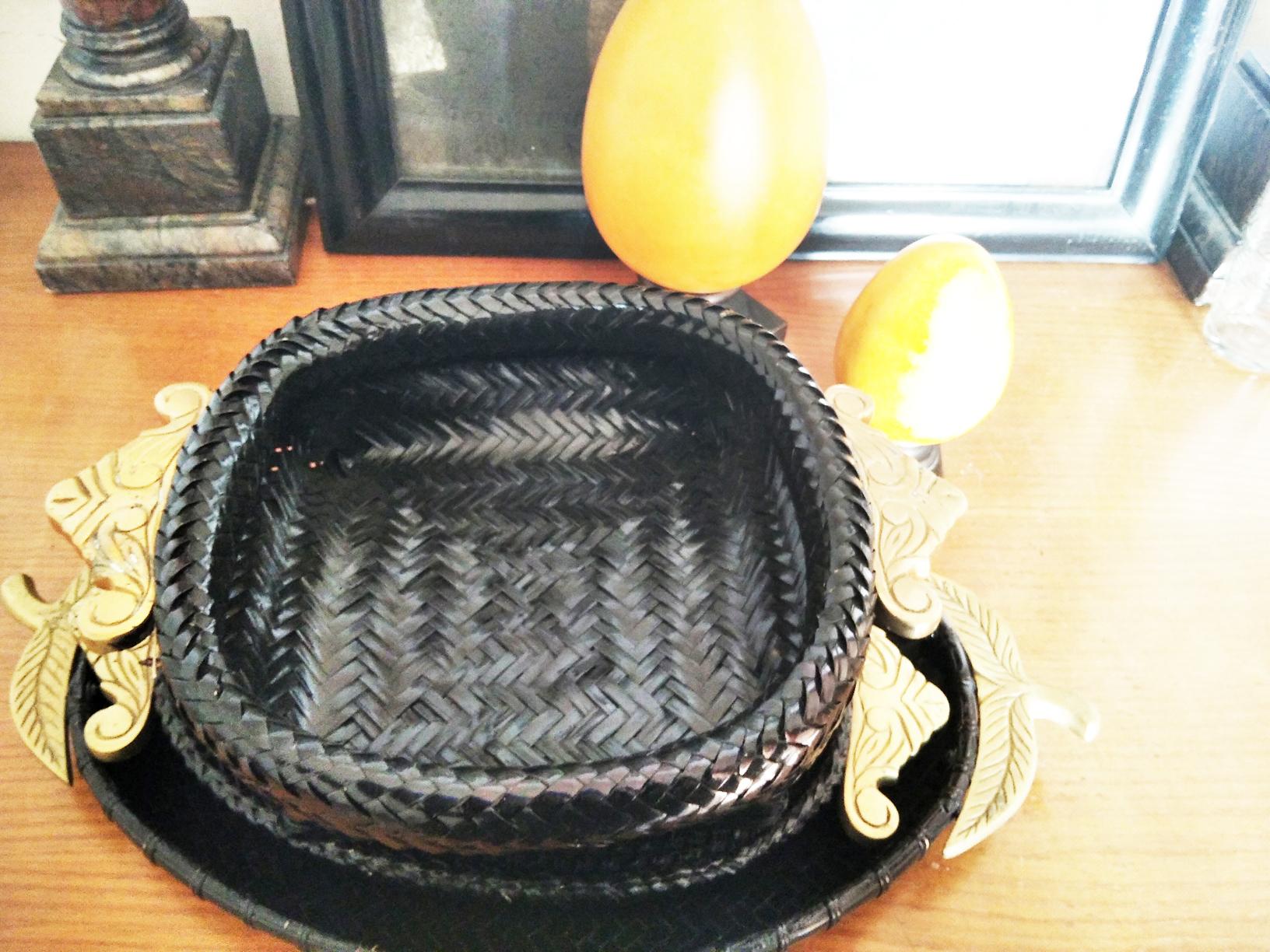 Trays Black Rattan and Brass Handles Oriental Origin 3 Pieces, Mid 20th Century For Sale 2