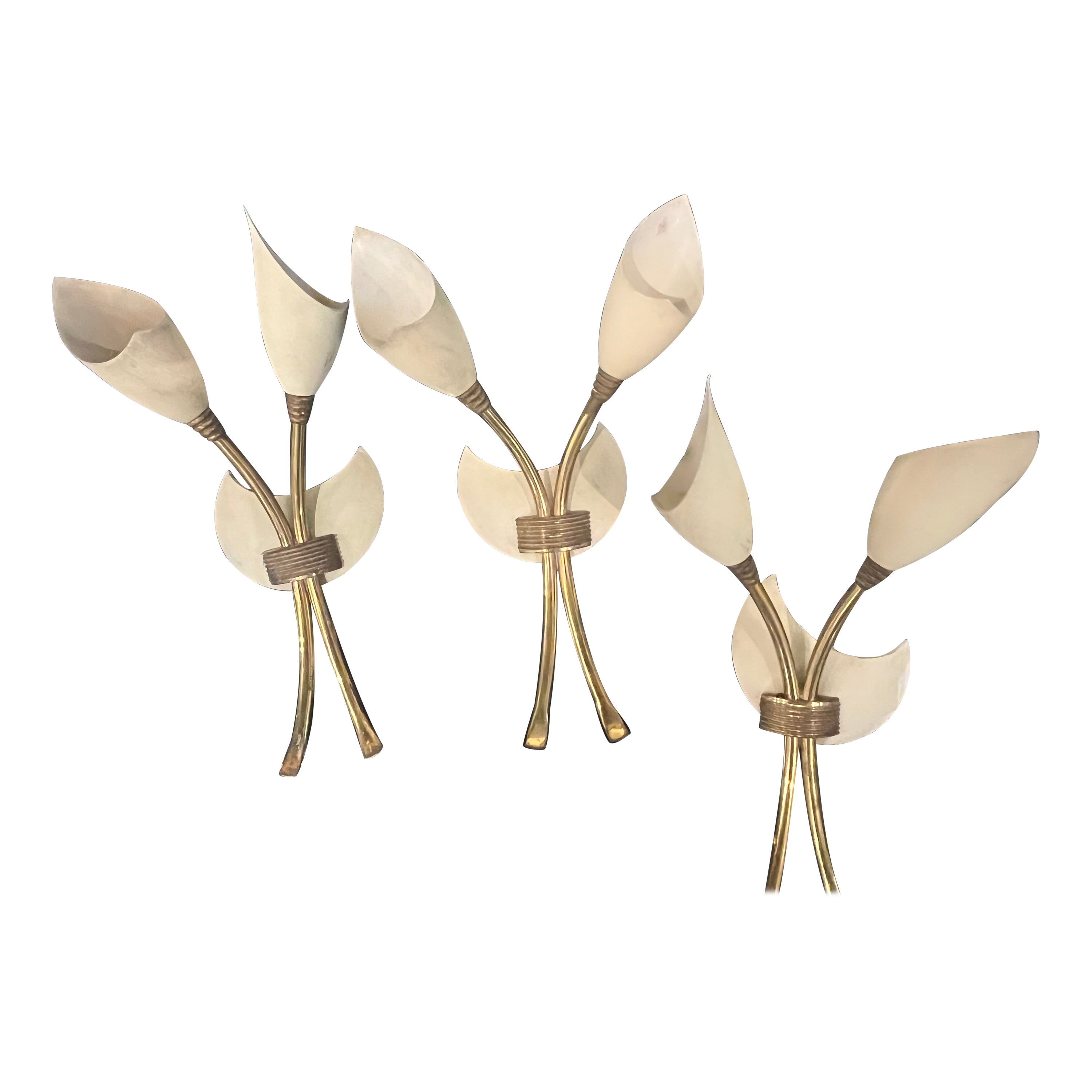 Three Brass and ivory lacquered metal wall sconces 1960s Stilnovo style