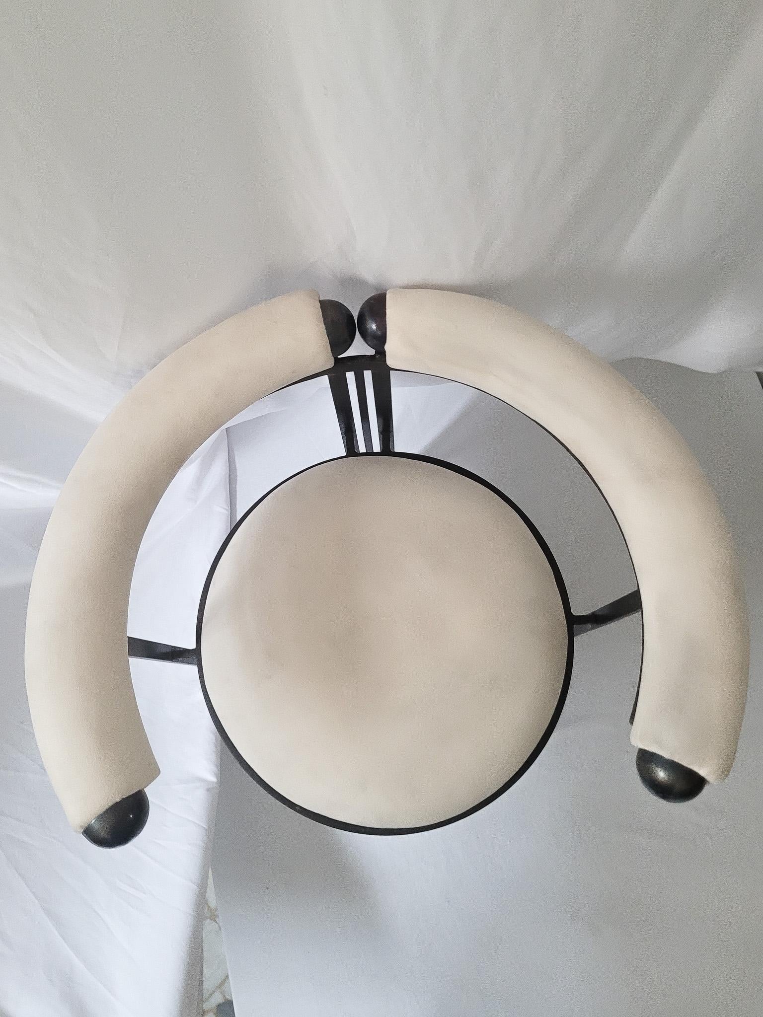 Tre Cerchi Armchair by Roberto Fallani in vendita 6