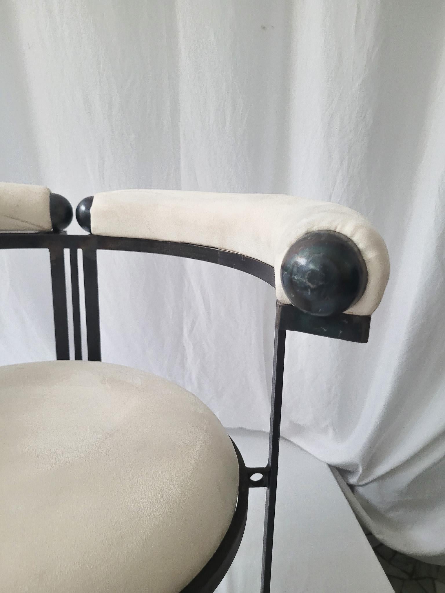 Ferro Tre Cerchi Armchair by Roberto Fallani in vendita