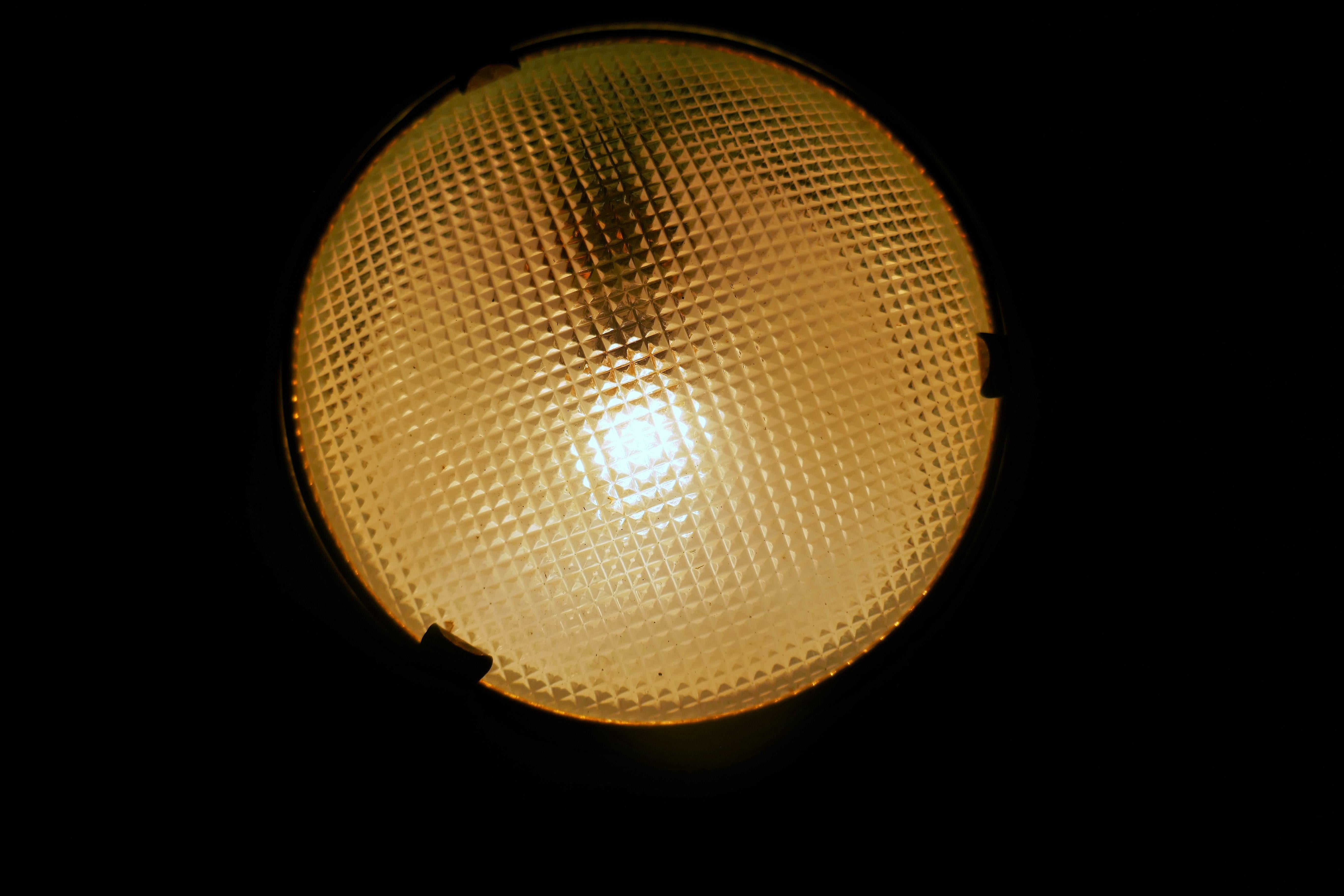 Drei Wand- oder Deckenleuchten Produktion G.C.M.E. 1960. im Zustand „Relativ gut“ im Angebot in Lugo, IT