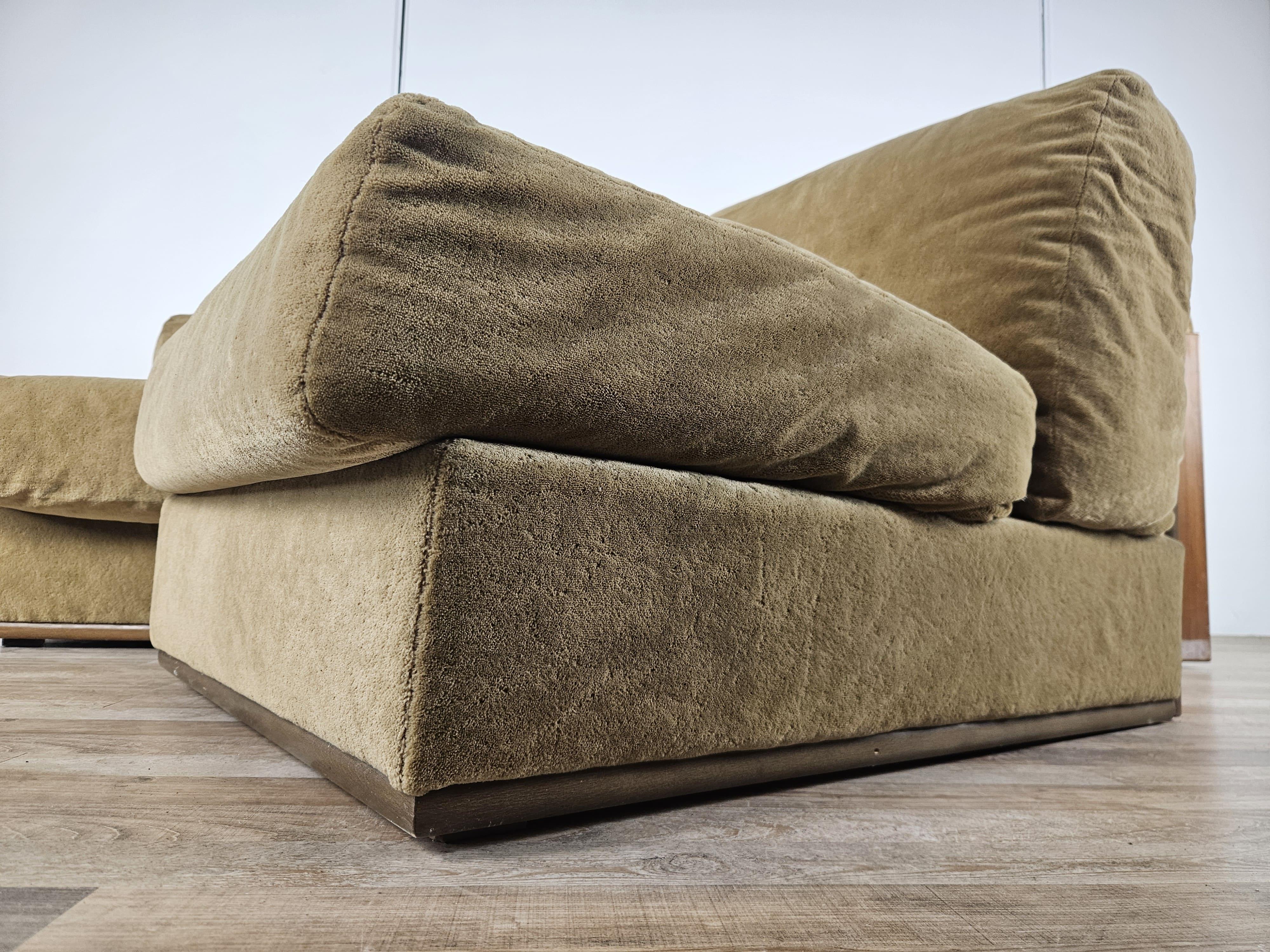 Tre poltrone lounge anni '70 in stoffa en venta 6