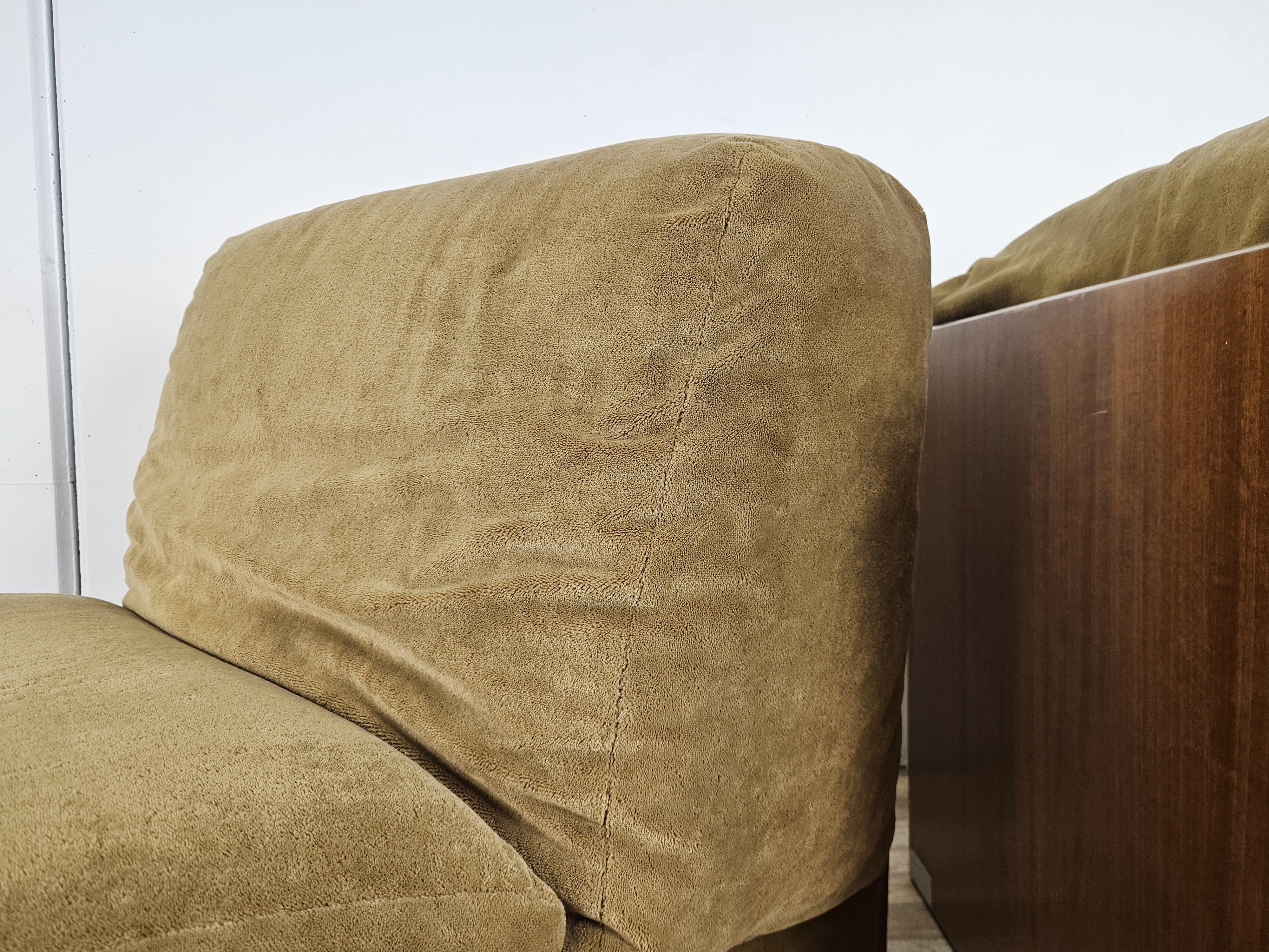 Tre poltrone lounge anni '70 in stoffa en Bueno estado para la venta en Premariacco, IT