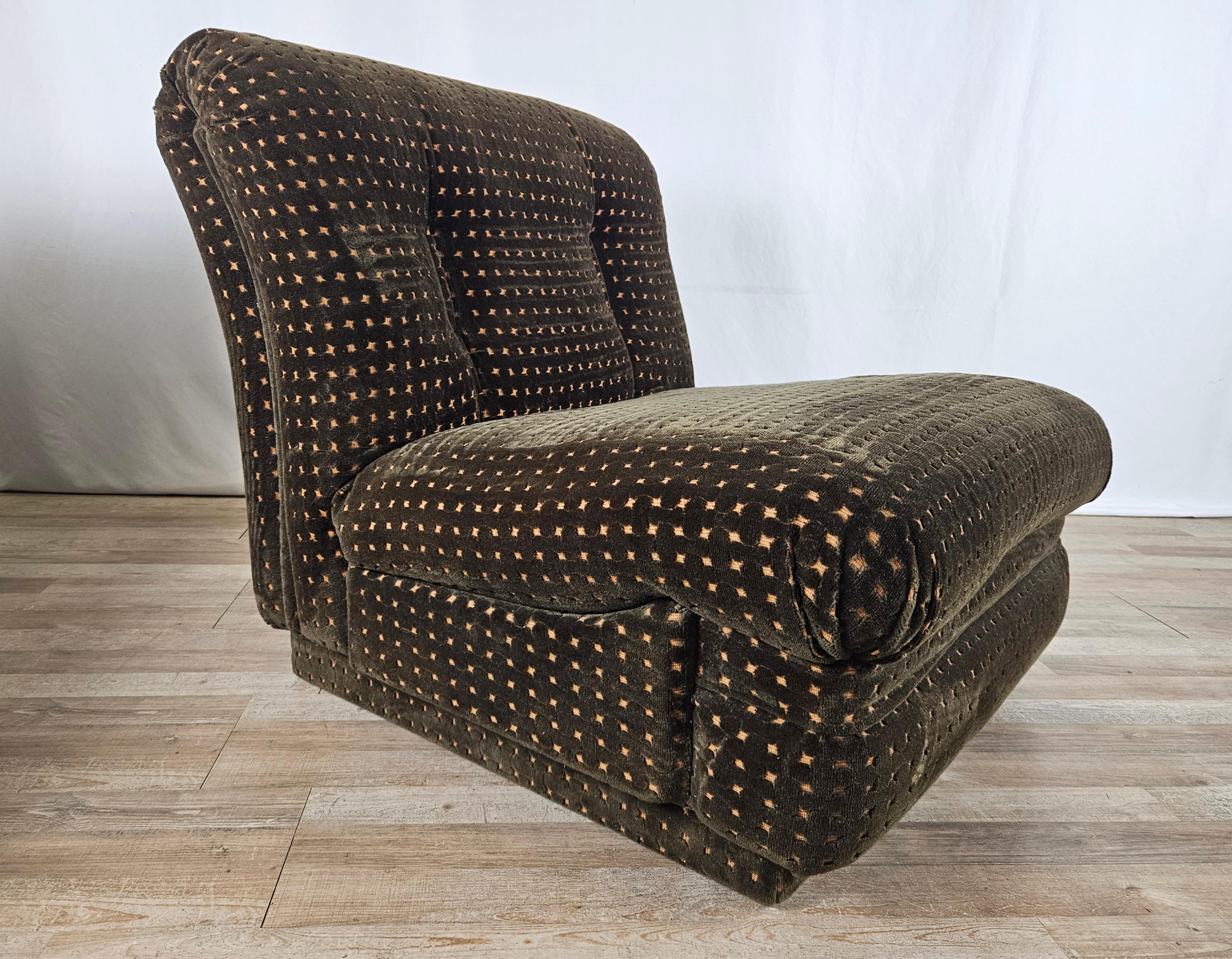 Late 20th Century Three modular fabric armchairs from the 1970s For Sale