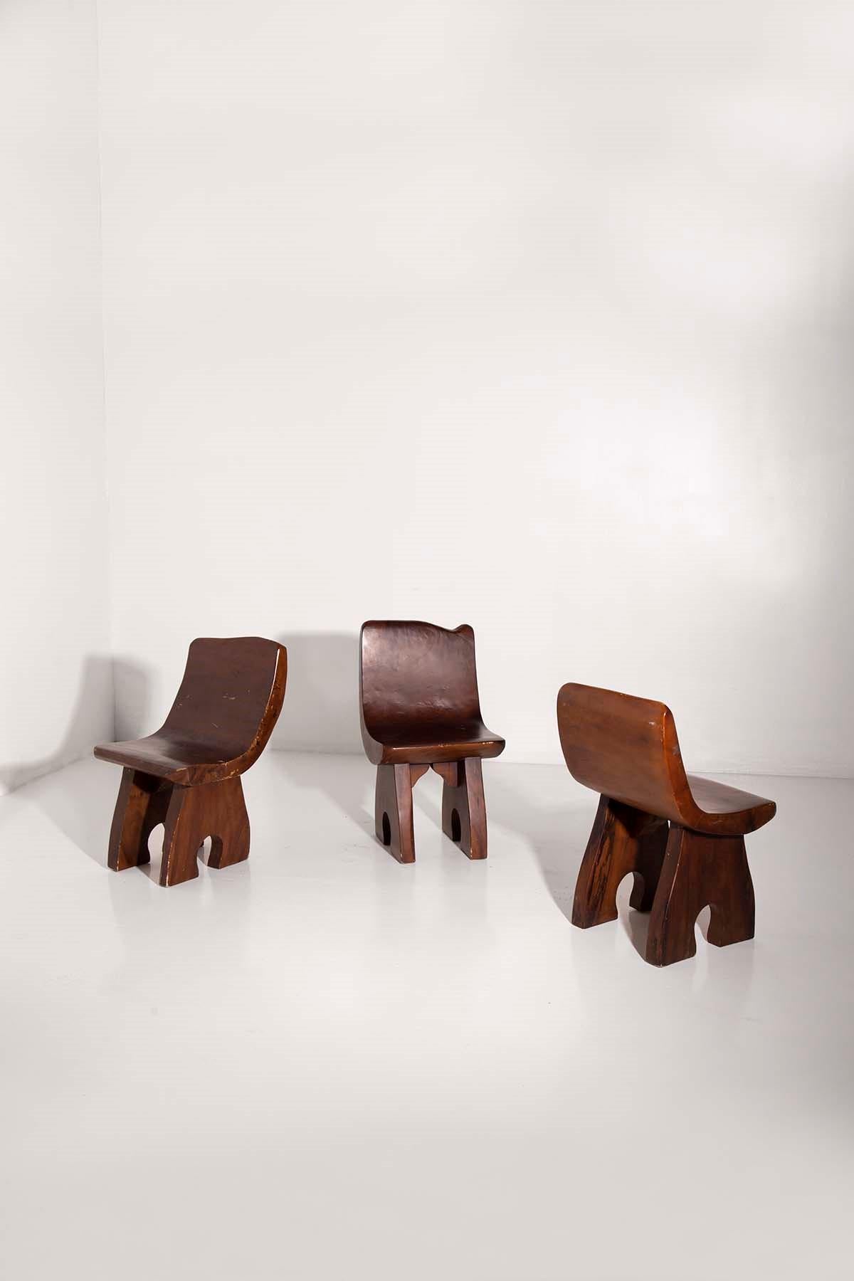 Trois chaises brésiliennes en bois attribuées à José Zanine Caldas. 1950s