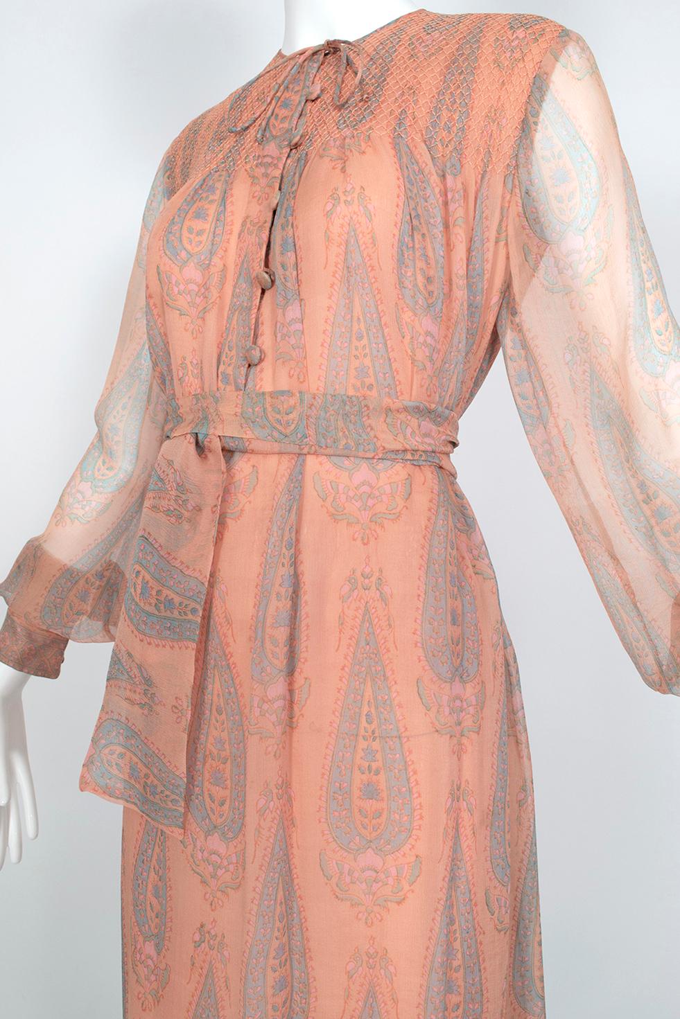 Treacy Lowe Bohemian Peach Paisley Smocked Silk Midi Dress - M-L, 1970s For Sale 5
