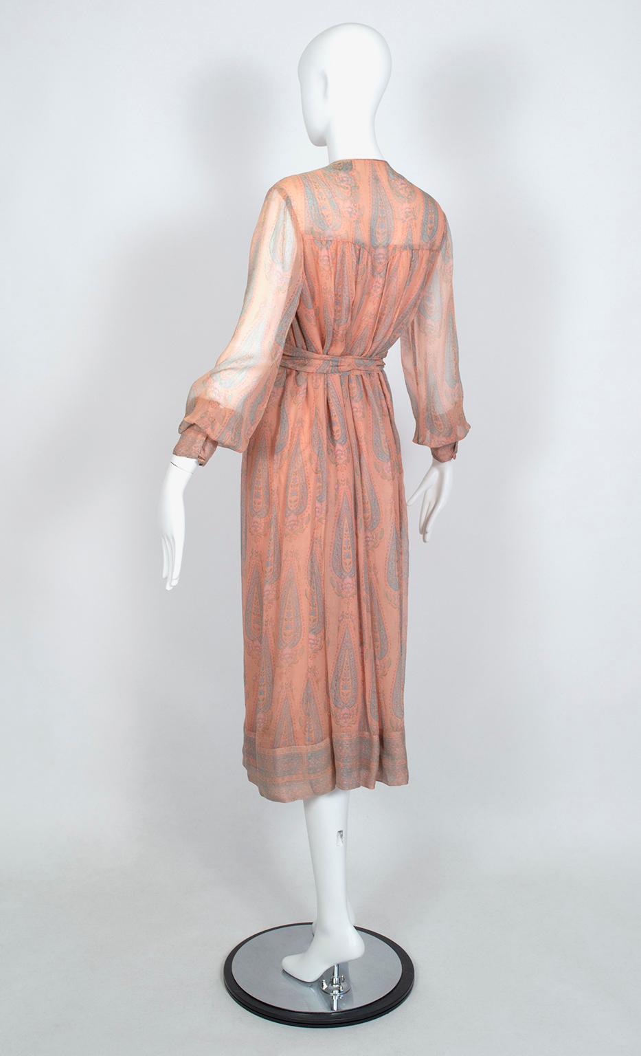 Women's Treacy Lowe Bohemian Peach Paisley Smocked Silk Midi Dress - M-L, 1970s For Sale