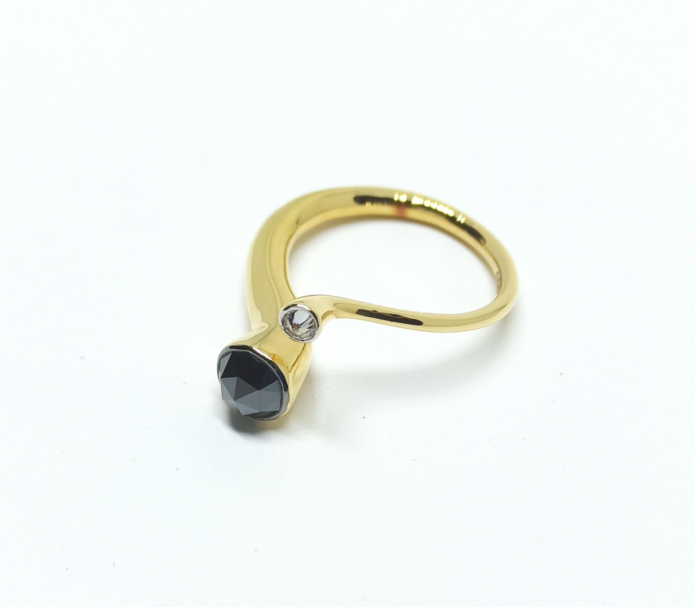 Round Cut Make Your love feel Exceptional with One of a Kind Black and White Diamond Ring For Sale