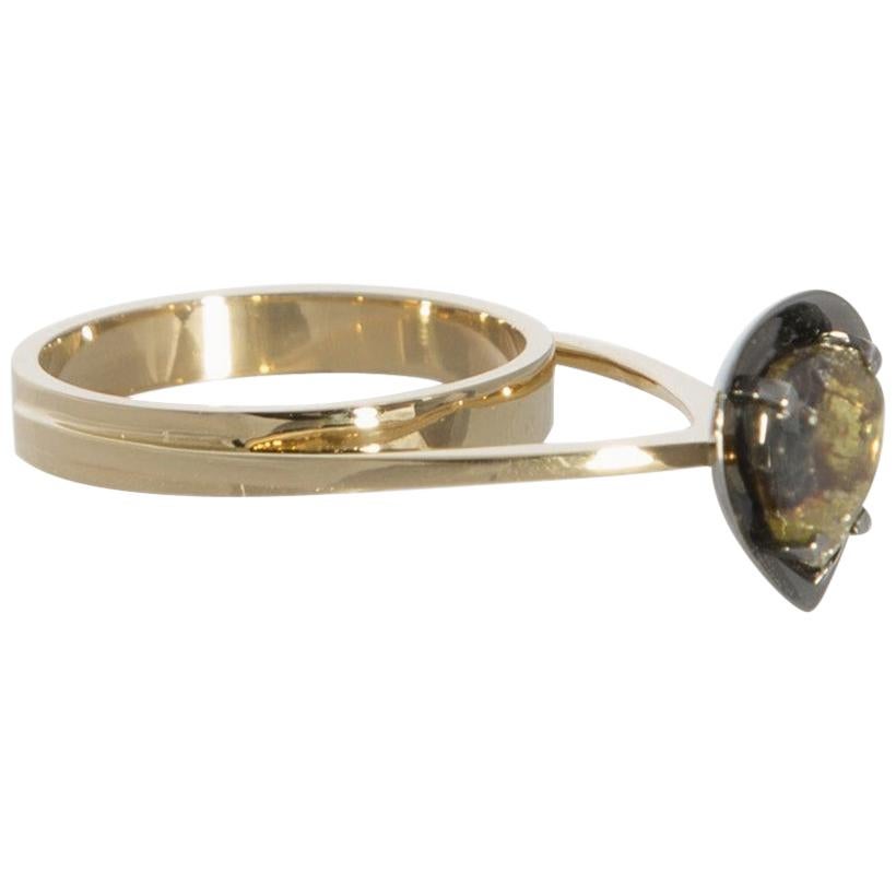 Discover Your Everyday Muse in One of a Kind Colored Diamond Yellow Gold Ring For Sale