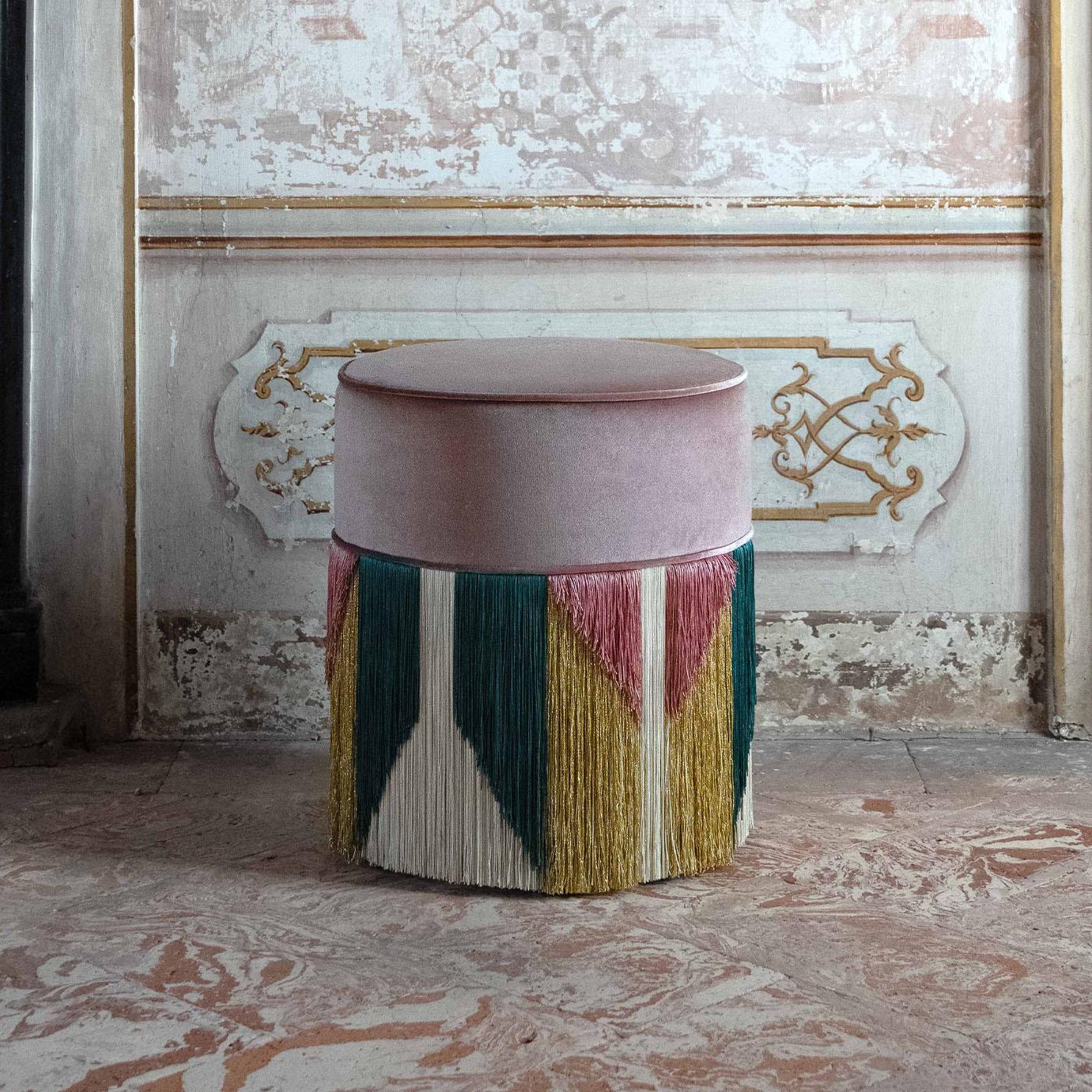 XXIe siècle et contemporain Pouf Treasure Lilas de Lorenza Bozzoli en vente