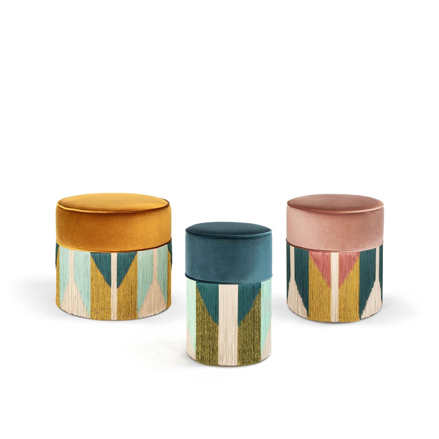 Textile Pouf Treasure Lilas de Lorenza Bozzoli en vente