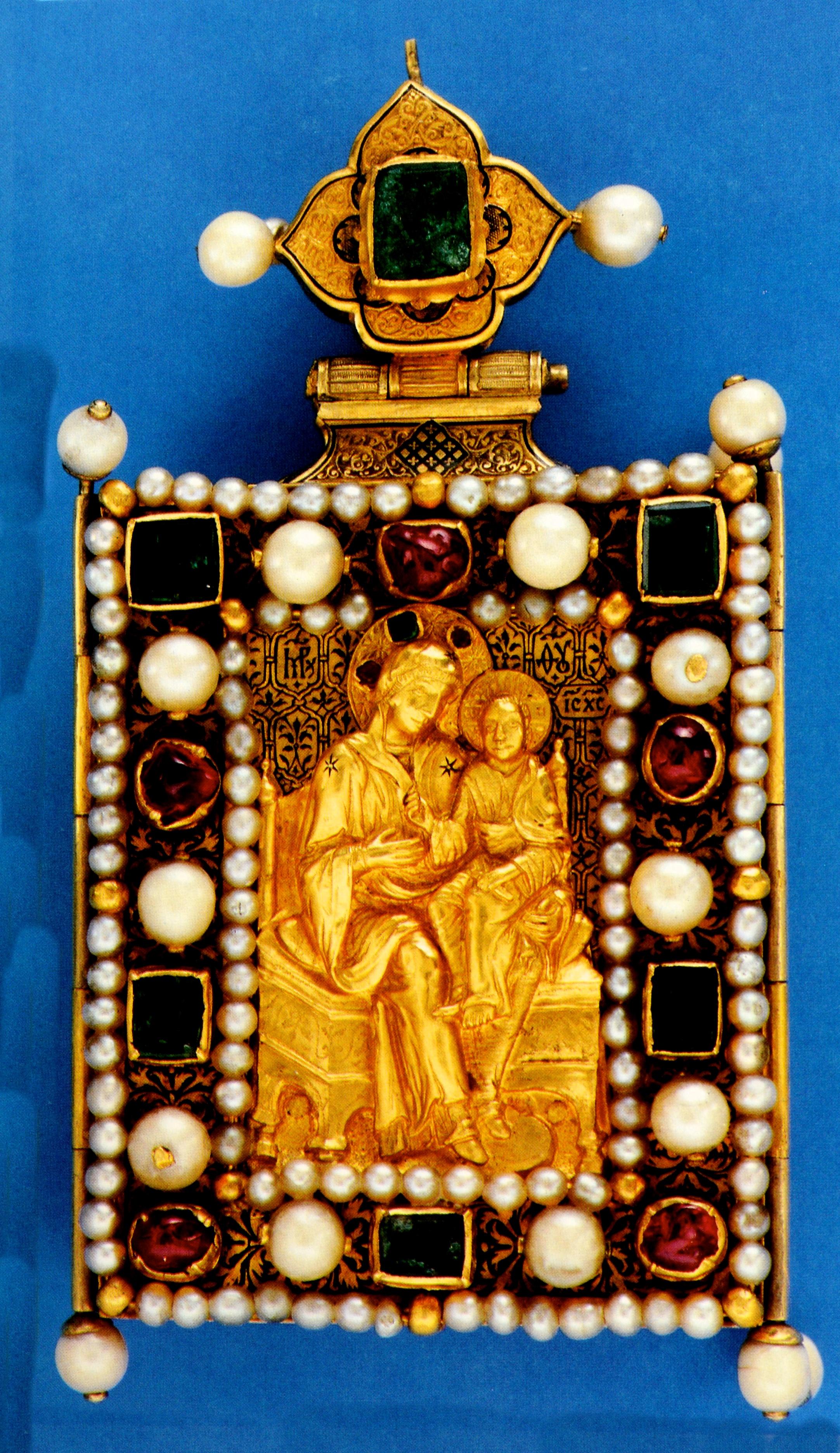 Treasures from the Kremlin ; An Exhibition from the State Museums of the Moscow Kremlin au Metropolitan Museum of Art New York ; du 19 mai au 2 septembre 1979 ; et au Grand Palais Paris ; du 12 octobre 1979 au 7 janvier 1980. Metropolitan Museum of