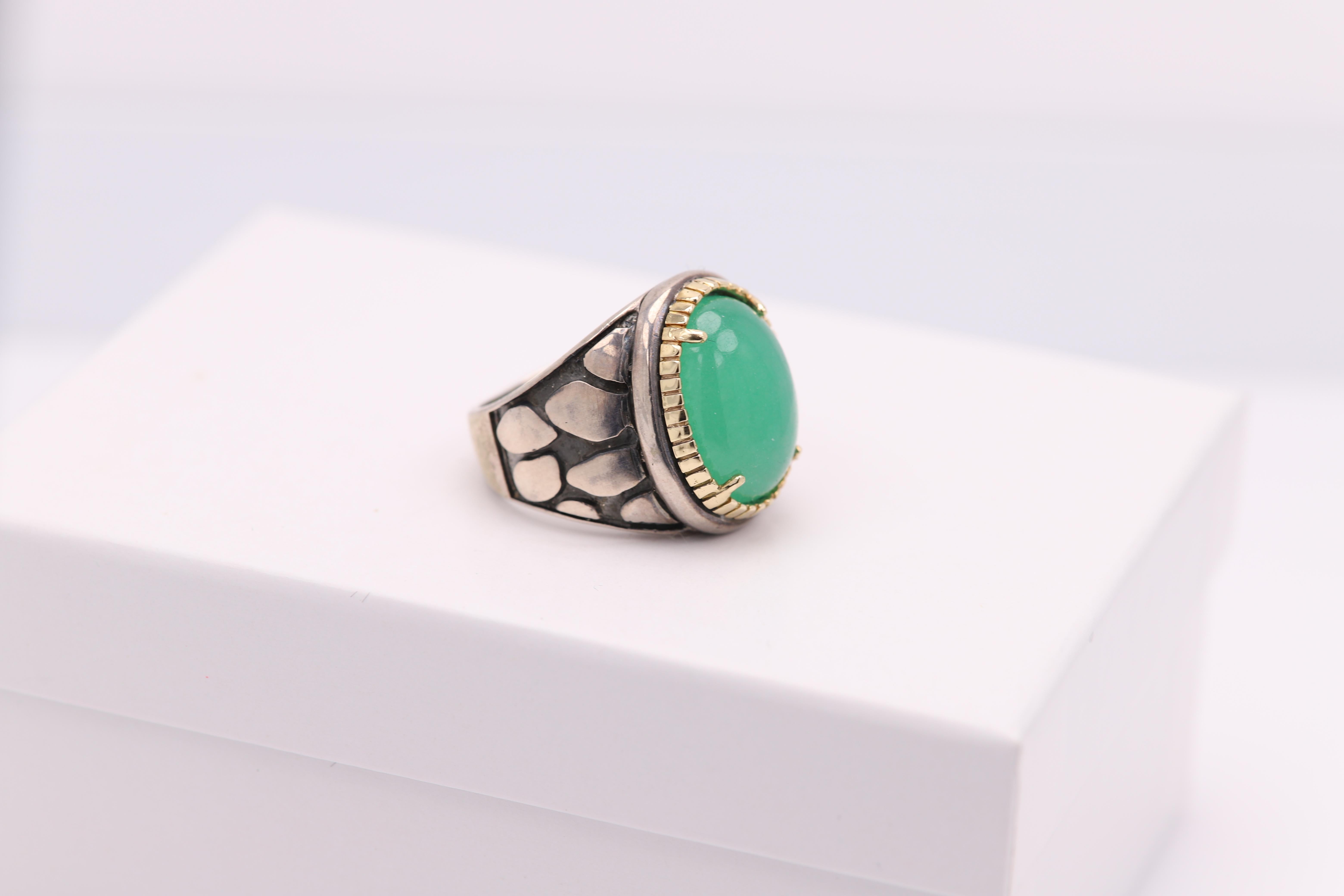 Natural Jade Ring Sterling Silver 925 and 18 Karat Gold Green Jade Jewelry in vendita 1