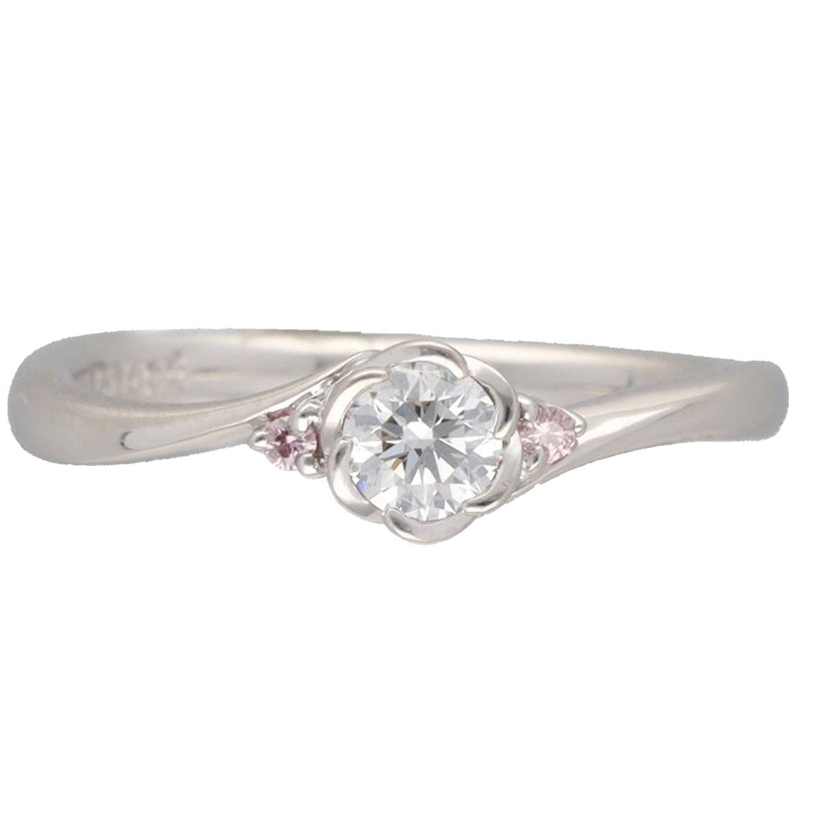 Brand:TRECENTI
Name:Flora Diamond ring
Material:1P diamond (0.21ct),2P side pink diamonds (0.02ct), PT900 platinum
Weight:3.5g（Approx)
Ring size:British & Australian:J 1/2  /   US & Canada:5 /  French & Russian:49 /  German:15 3/4  /  Japanese: 9 