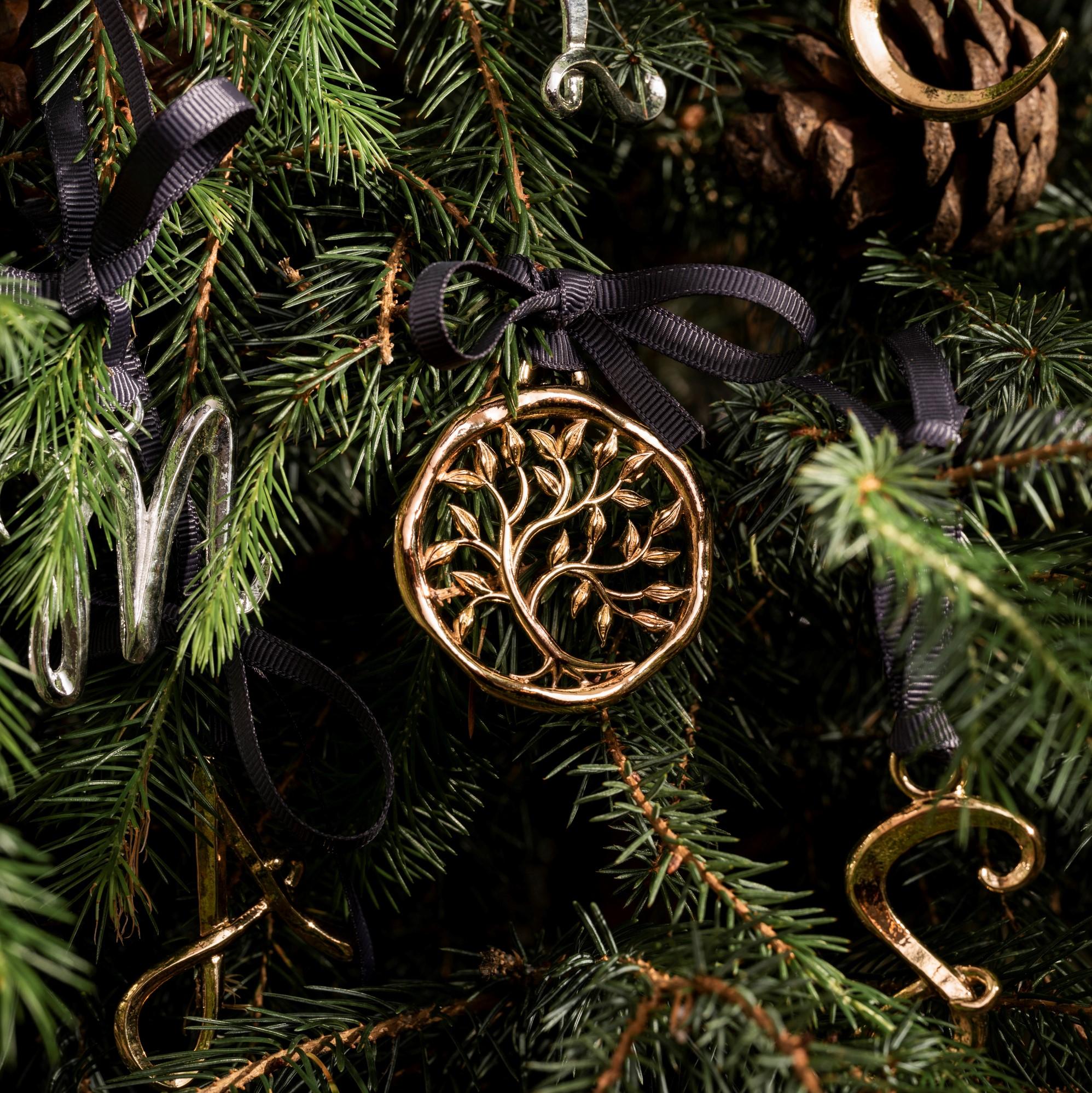 Tree of Life Christmas Decoration Set In Gold For Sale 1