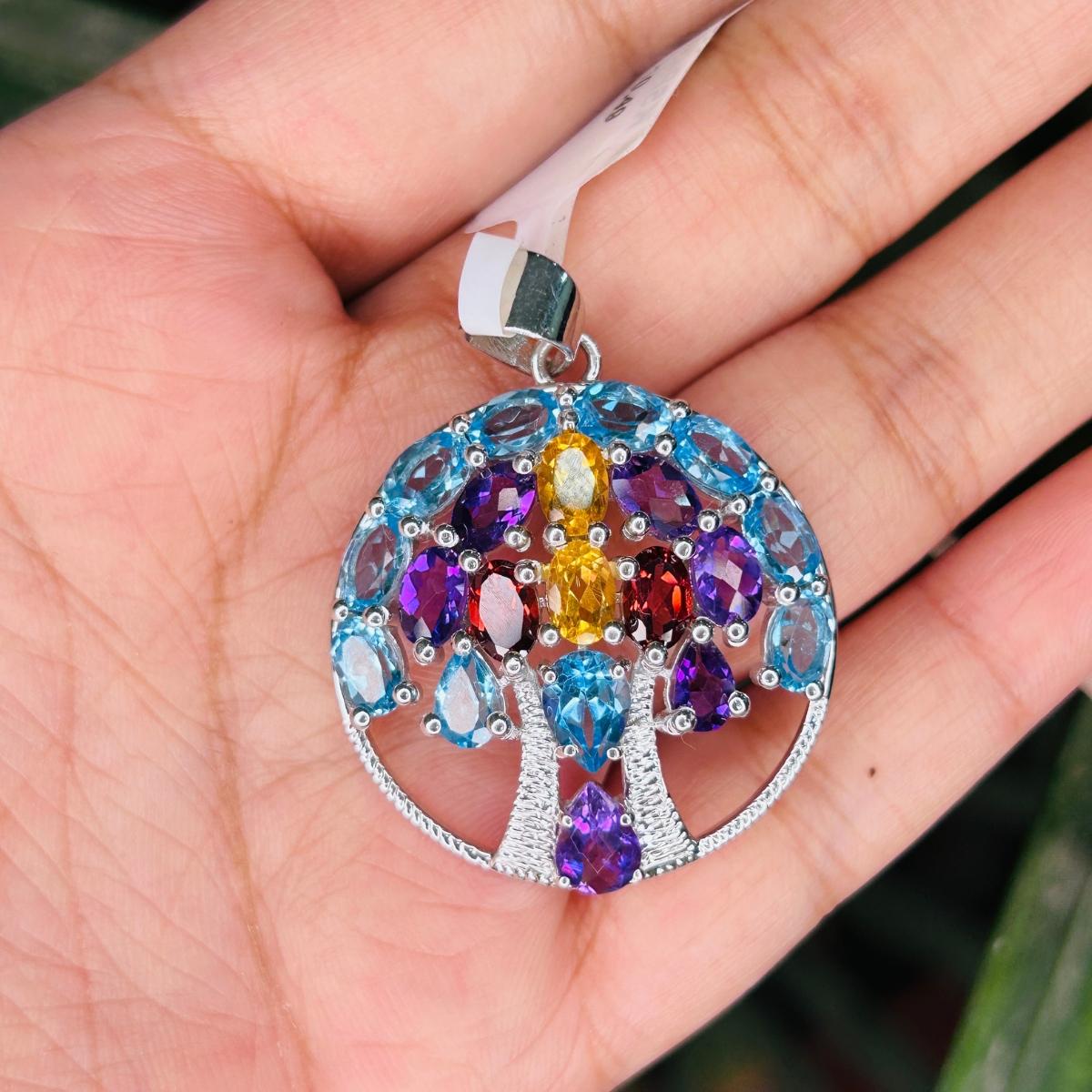 Mixed Cut Tree of Life Multi Gemstone Circle Silver Pendant for Engagement Gift Jeewlry For Sale