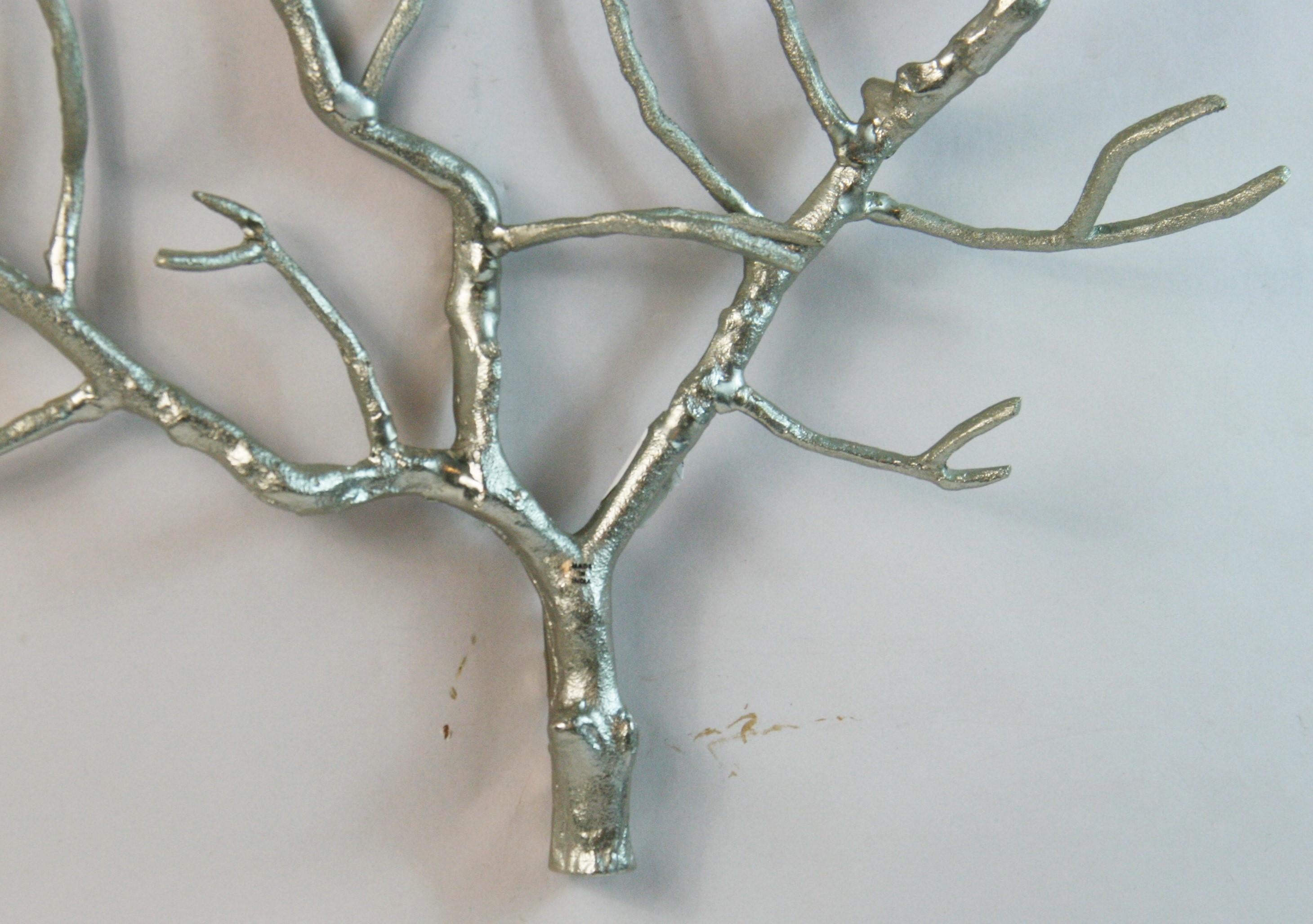 Metallo Scultura da parete argentata dell'Albero della Vita (2 disponibili) in vendita