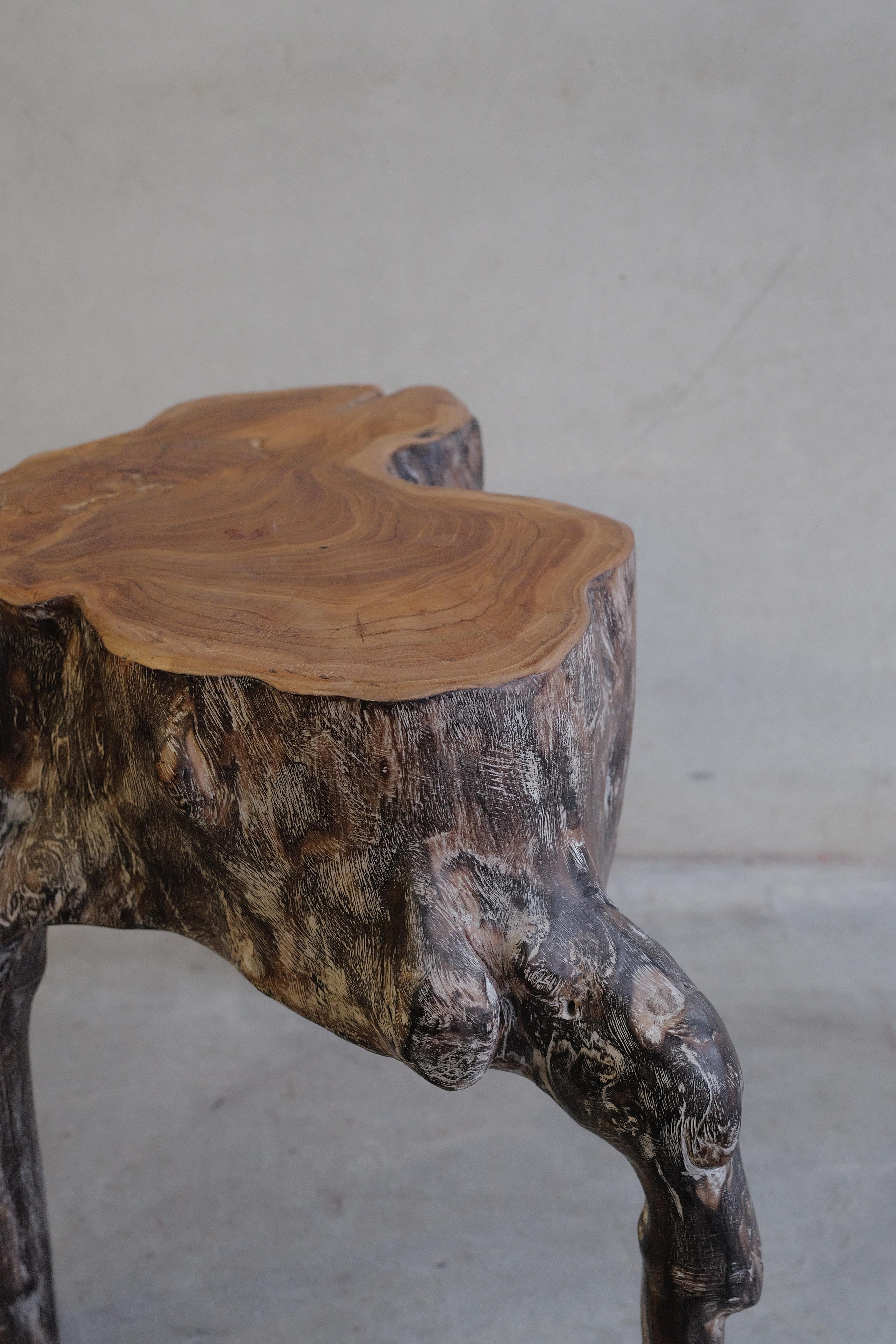 Tree trunk stool In Fair Condition For Sale In Antwerpen, BE
