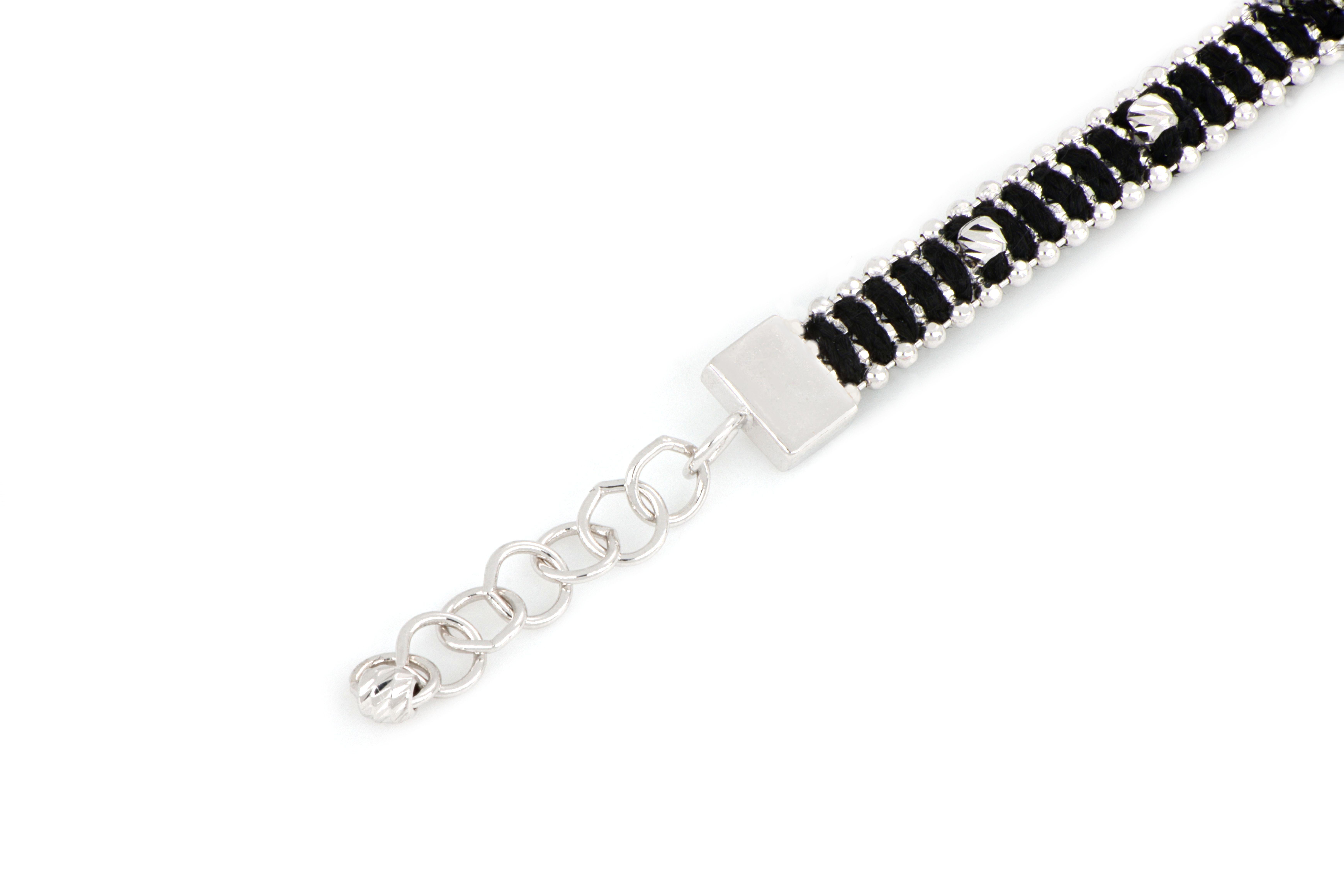 Treesure 18 Kt White Gold and Black Pure Silk Bracelet with Diamond Cutted Beads In New Condition For Sale In Nove, Veneto