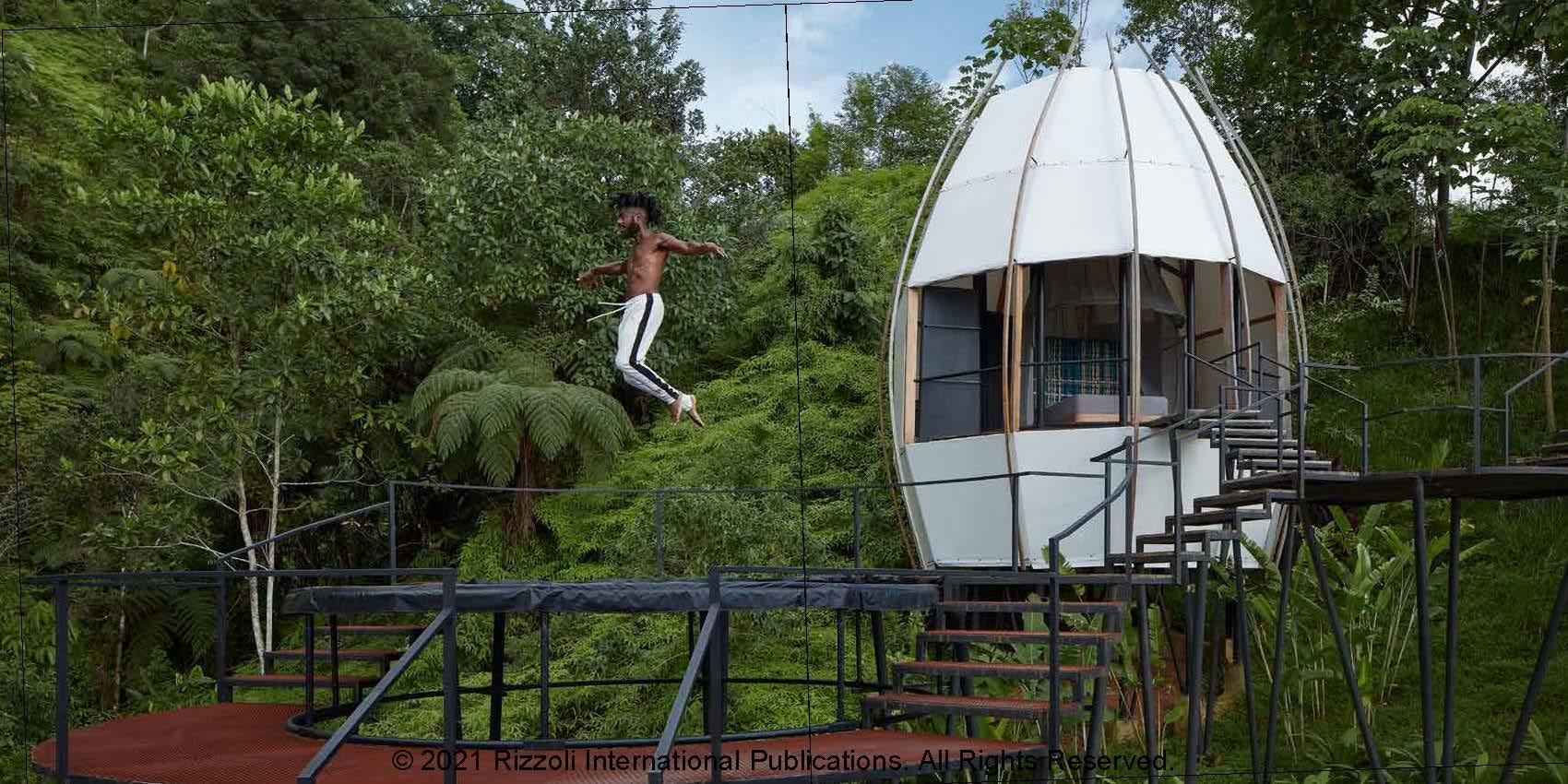 Contemporary Treetop Hideaways Treehouses for Adults For Sale