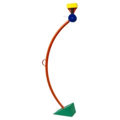 Lámpara de pie de metal pintado Treetops de Memphis, Ettore Sottsass