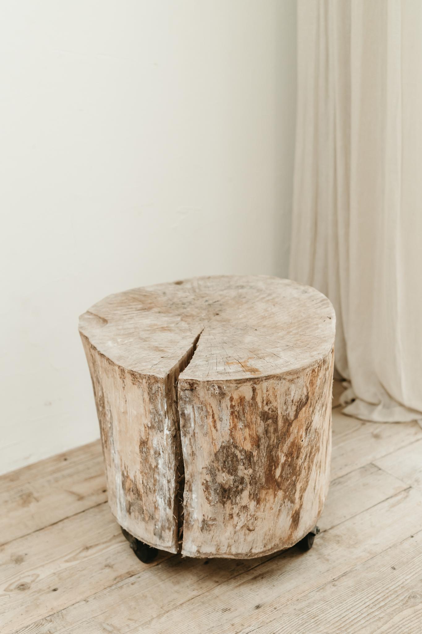 treetrunk table on wheels ... For Sale 4
