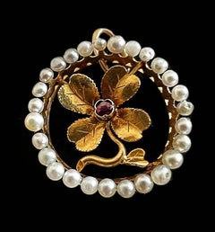 Trefle Pendant Lucky Charm Four Leaf Clover 18 ct Yellow Gold Art Nouveau