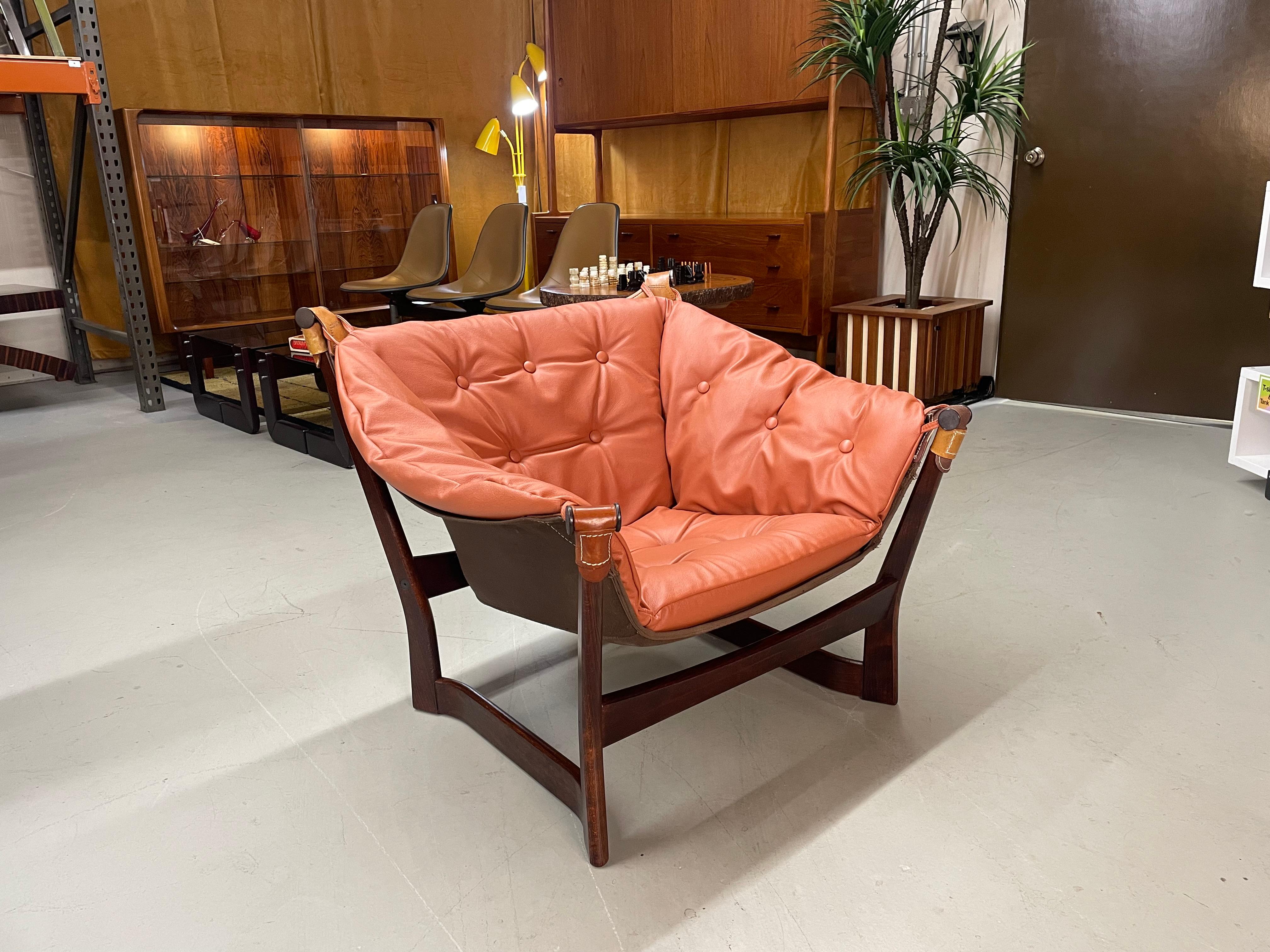 Norwegian Trega Rosewood Leather Sling Lounge Chair by Tormod Alnaes for Sørlie Møbler