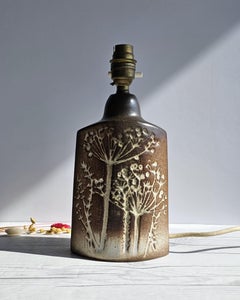 Studio Pottery di Tremaen, Serie Cow Parsley, Base per lampada scultorea in ceramica della Cornovaglia