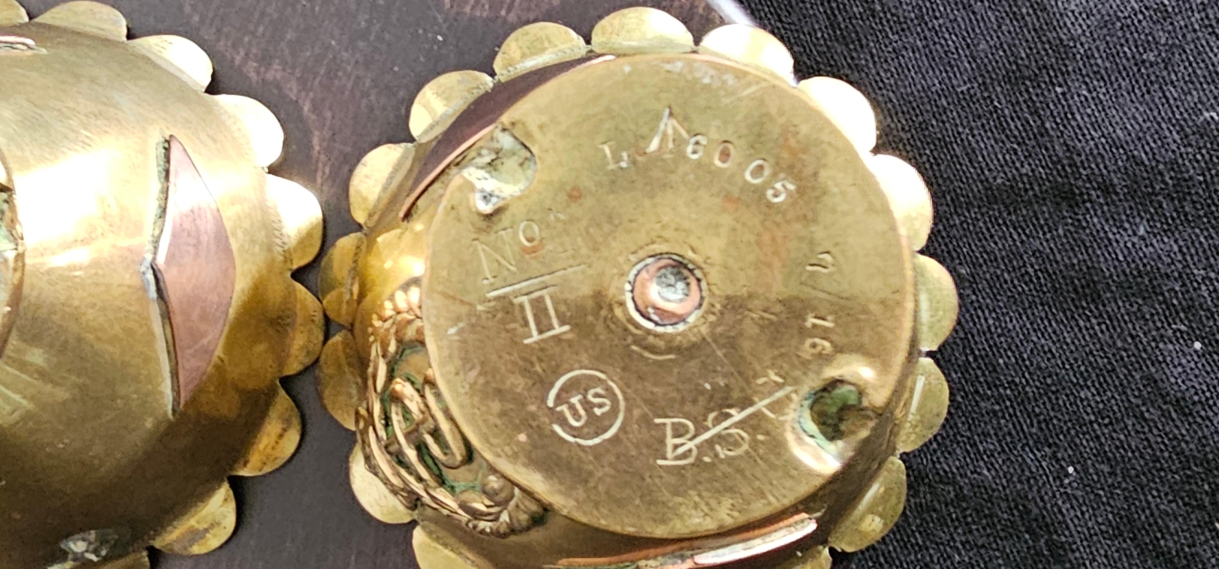 Laiton Art de la tranchée en vente