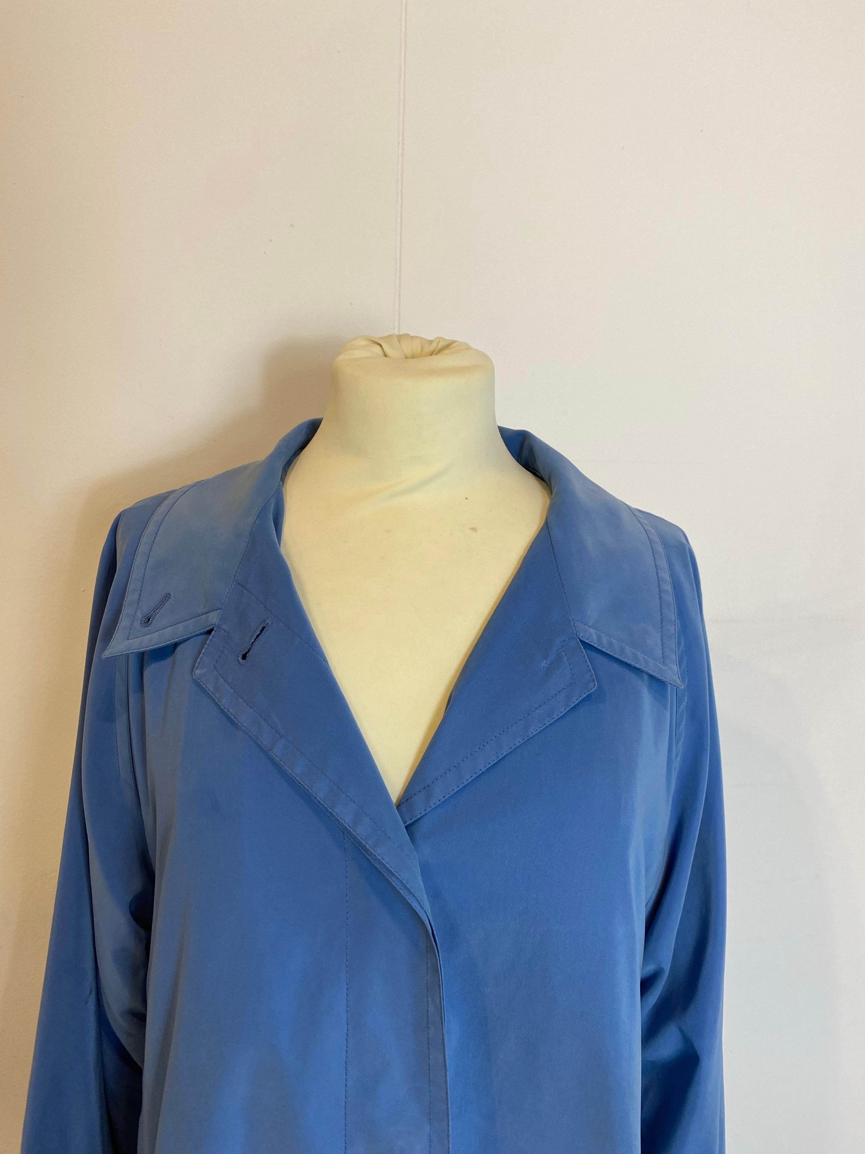 Bleu Trench de Hermès en vente