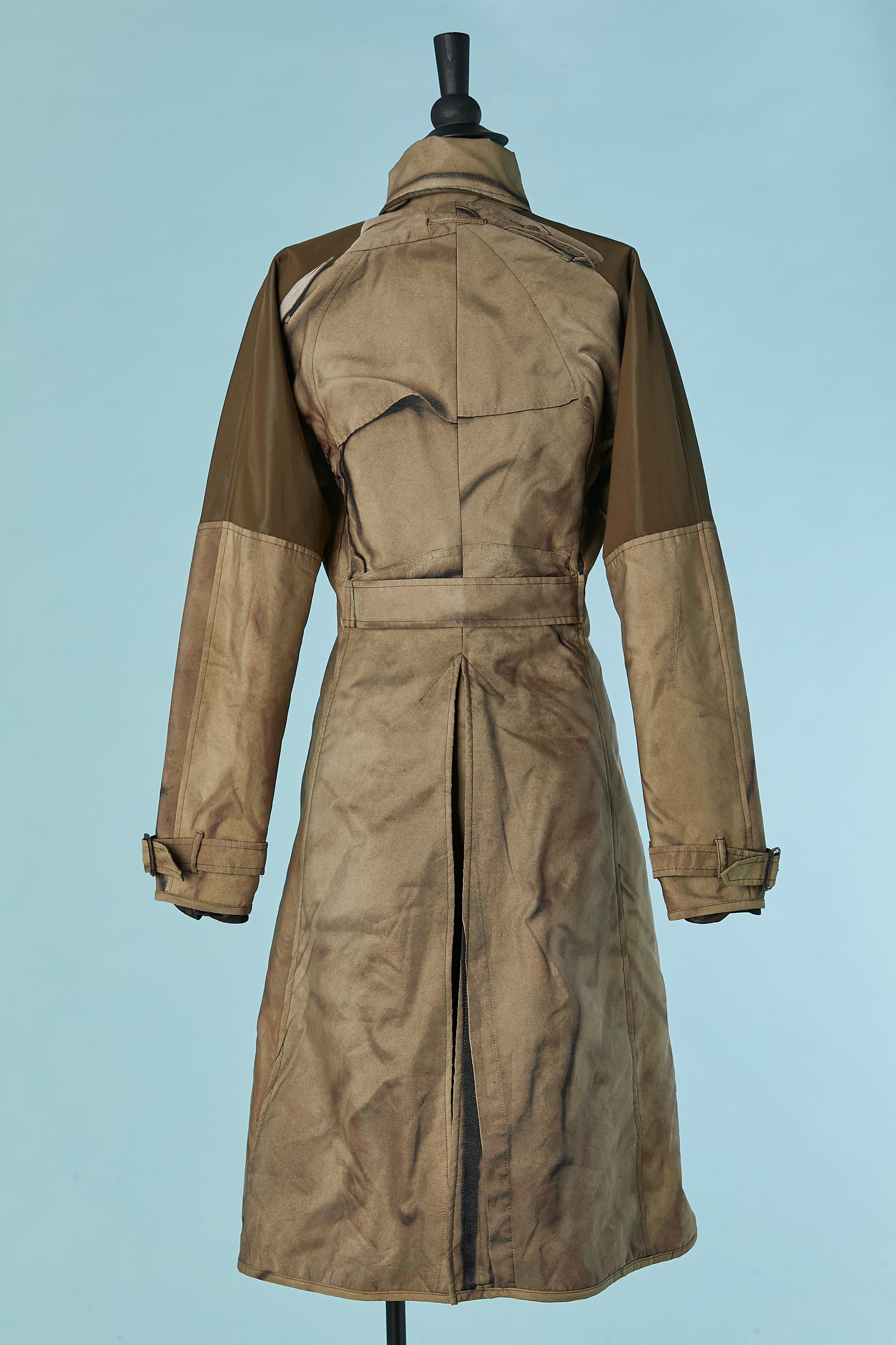Trench con stampa Trompe l'Oeil su Jean Paul Gaultier Jeans in vendita 1