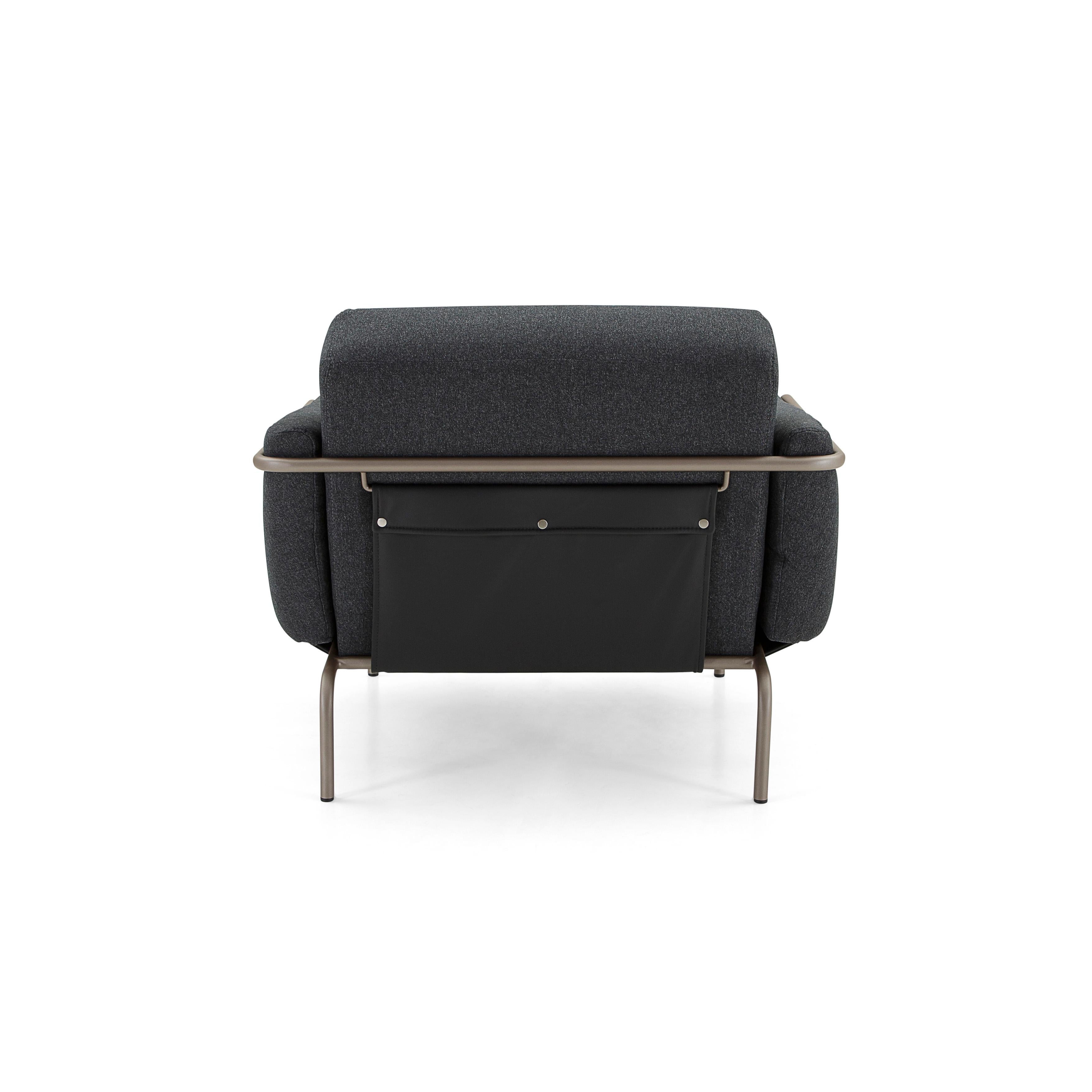 The Trend armchair by Sérgio Batista for Uultis exudes contemporary sophistication and functionality, perfect for modern living. *Please check availability prior to purchase*.

Its sleek chocolate metal frame harmoniously contrasts with the rich
