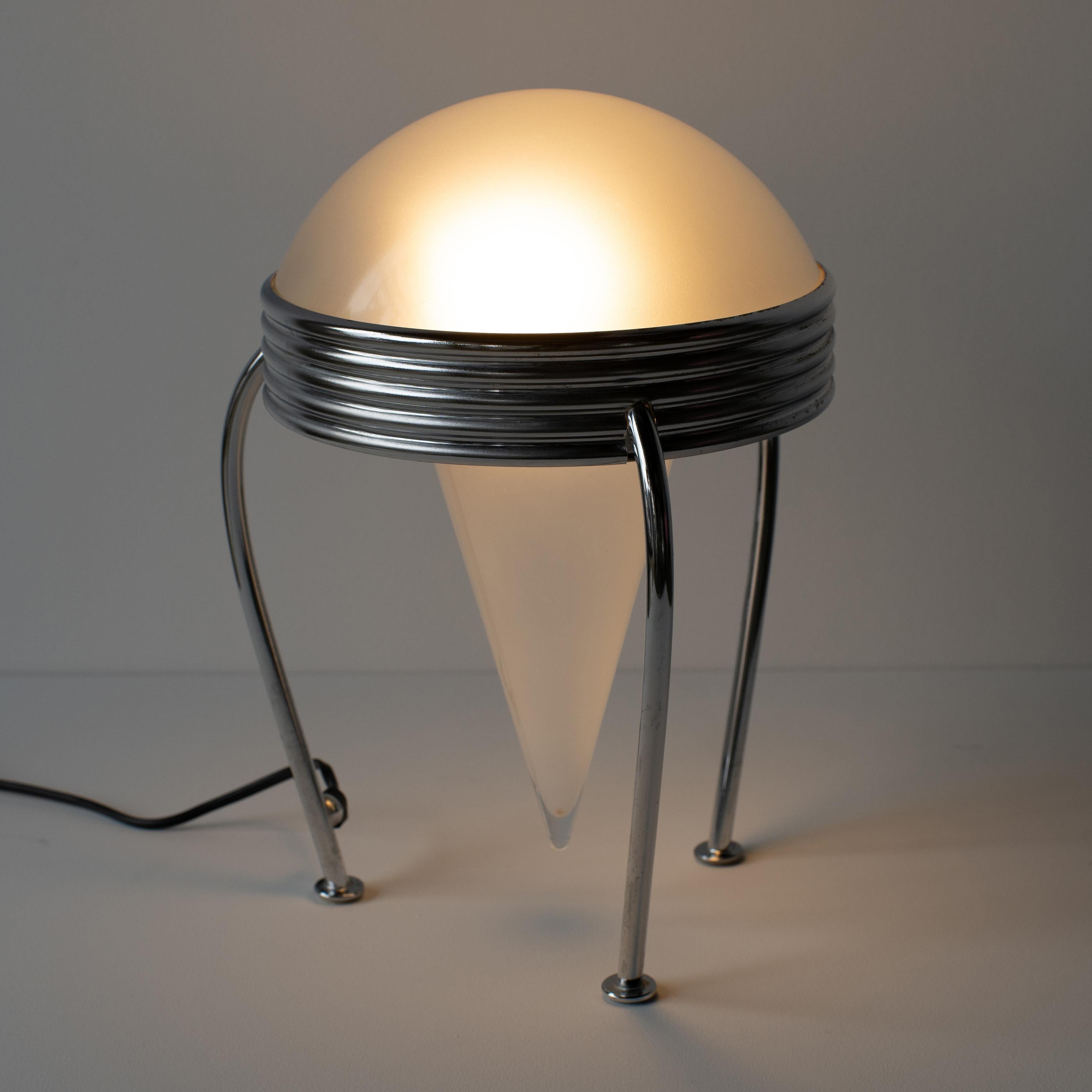 Trenta Massimo Iosa Ghini Glass and Steel Lamp Postmodern 80s\ In Good Condition For Sale In Shibuya-ku, Tokyo
