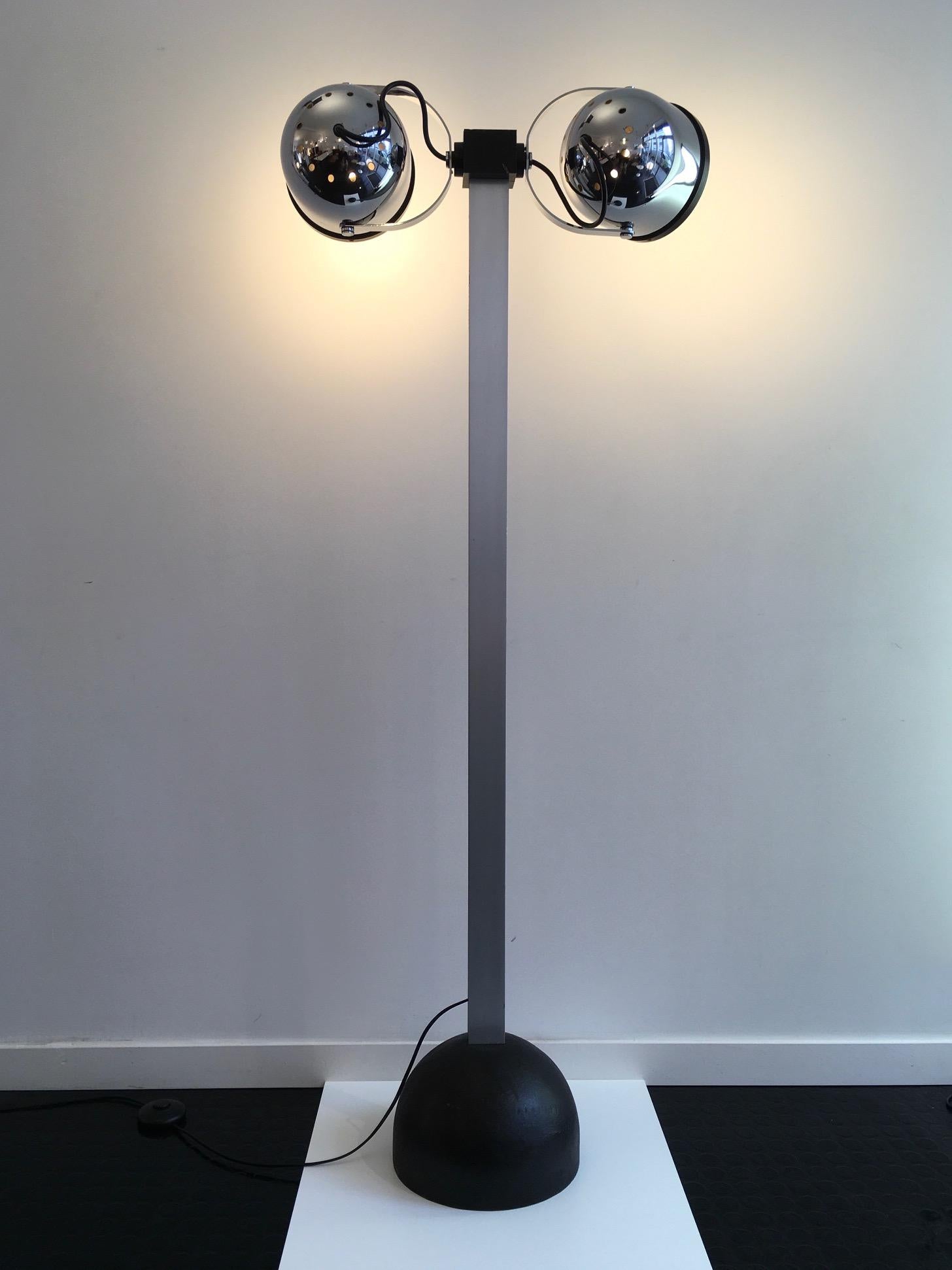 Trepiu 1426 Floor Lamp In Good Condition In PARIS, FR