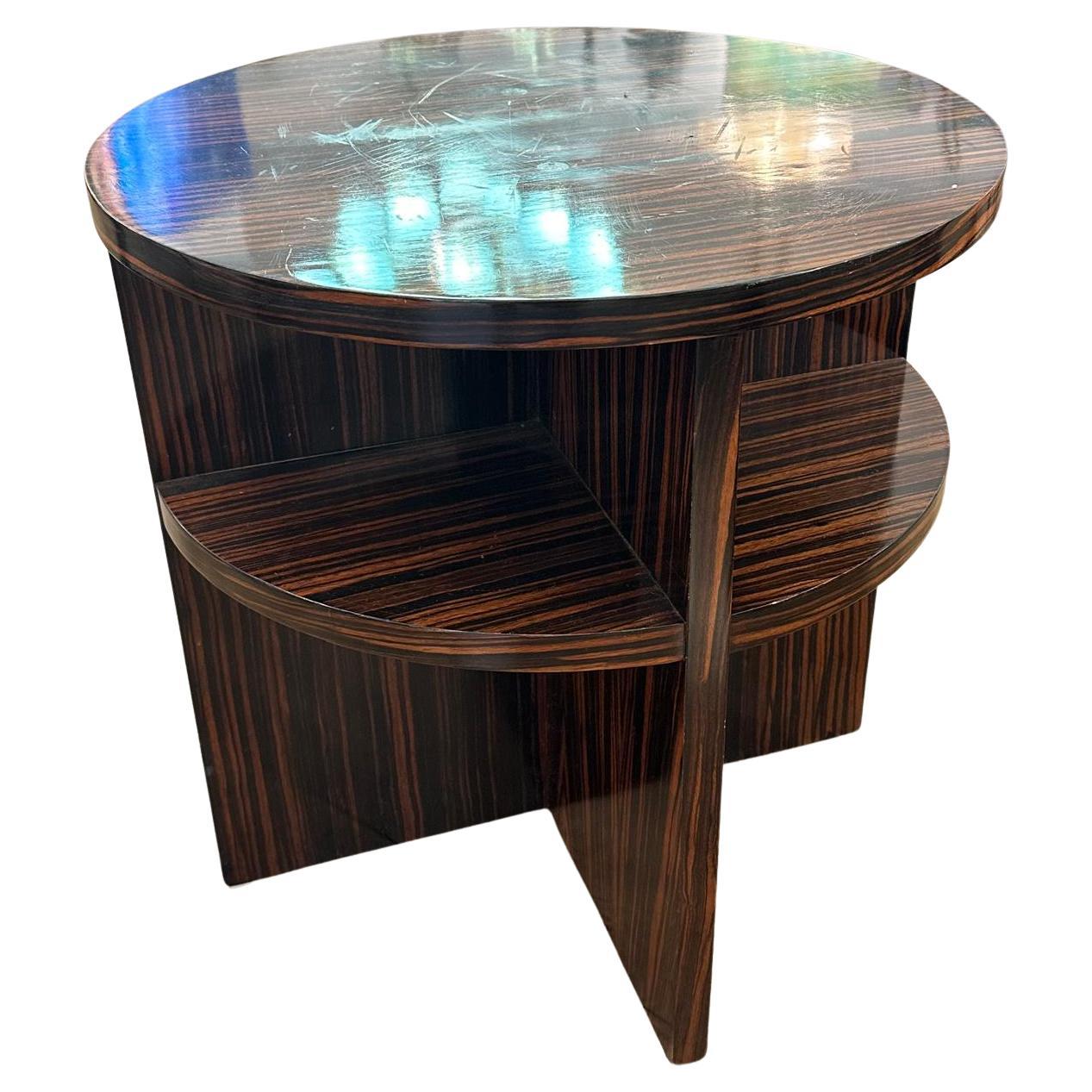 Très beau guéridon / table d
appoint ronde en macassar - 2 plateaux en vente