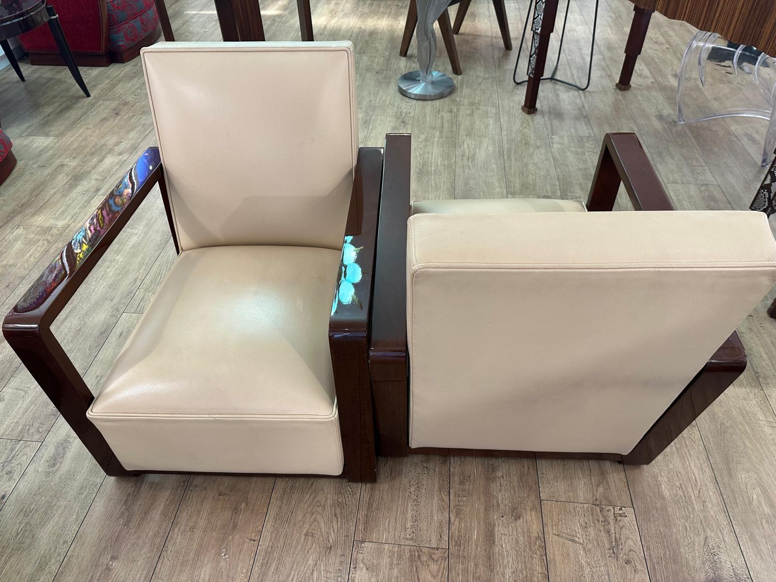 Art Deco Très belle paire de Fauteuils en palissandre et cuir For Sale