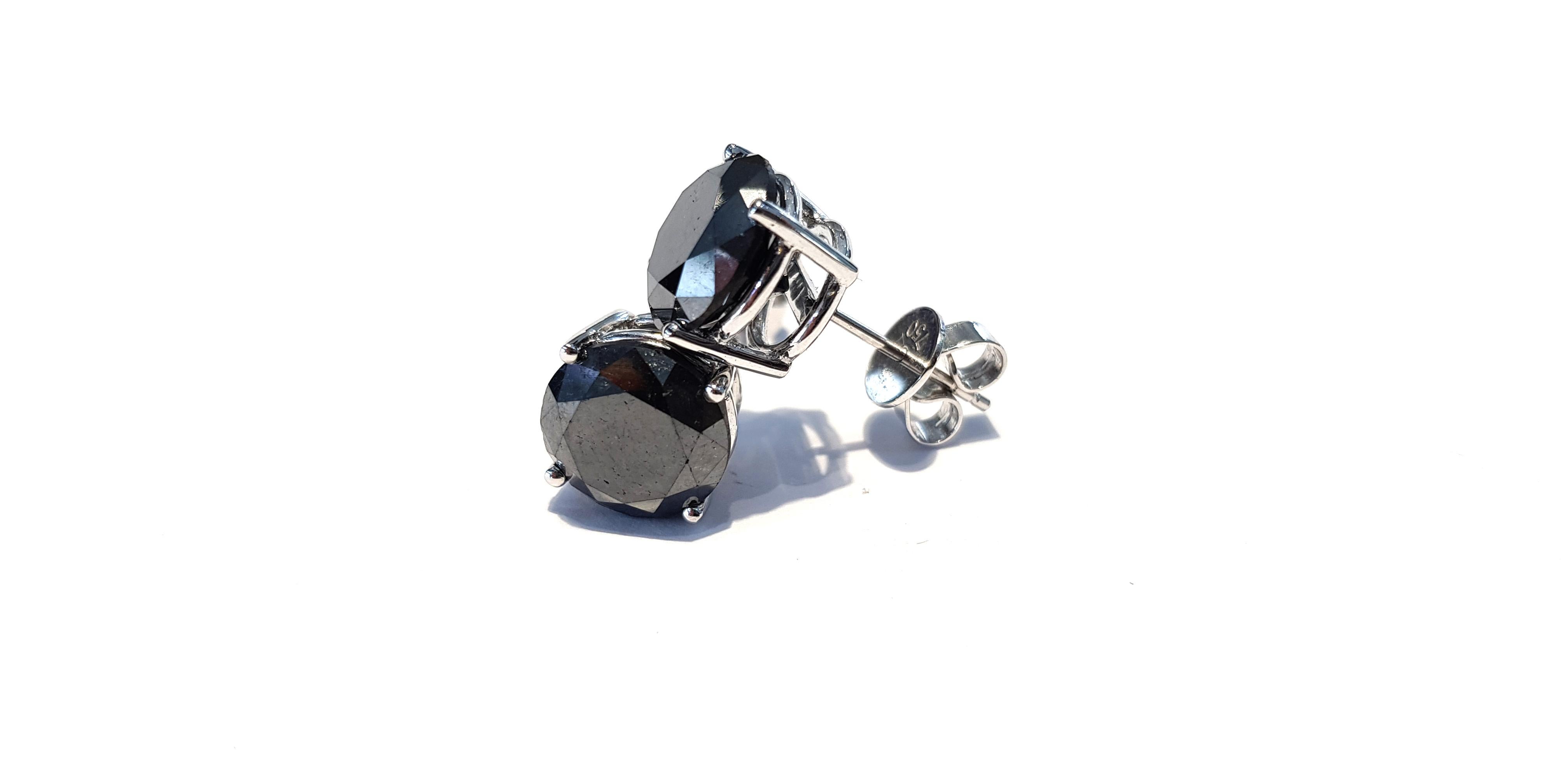 Tresor Paris 8.75 Carat Black Diamond Bespoke 18 Kt Gold Solitaire Stud Earrings For Sale 3