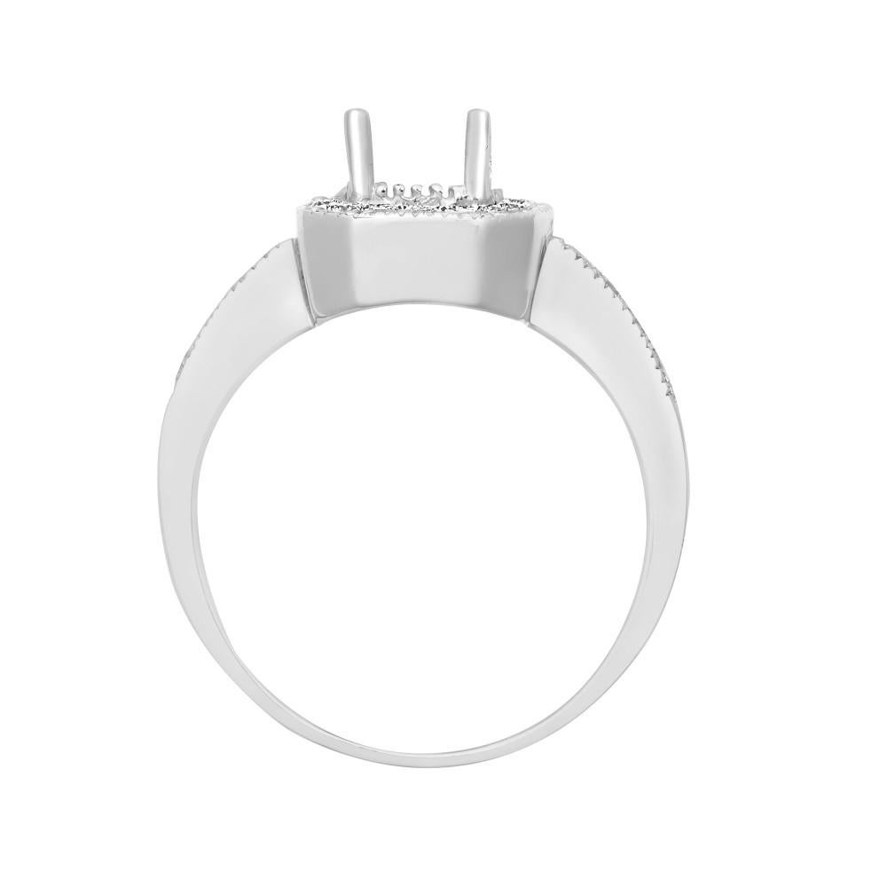 Tresor Paris Bespoke Halo Mount Emerald Shape Round Diamond Engagement Ring For Sale 1