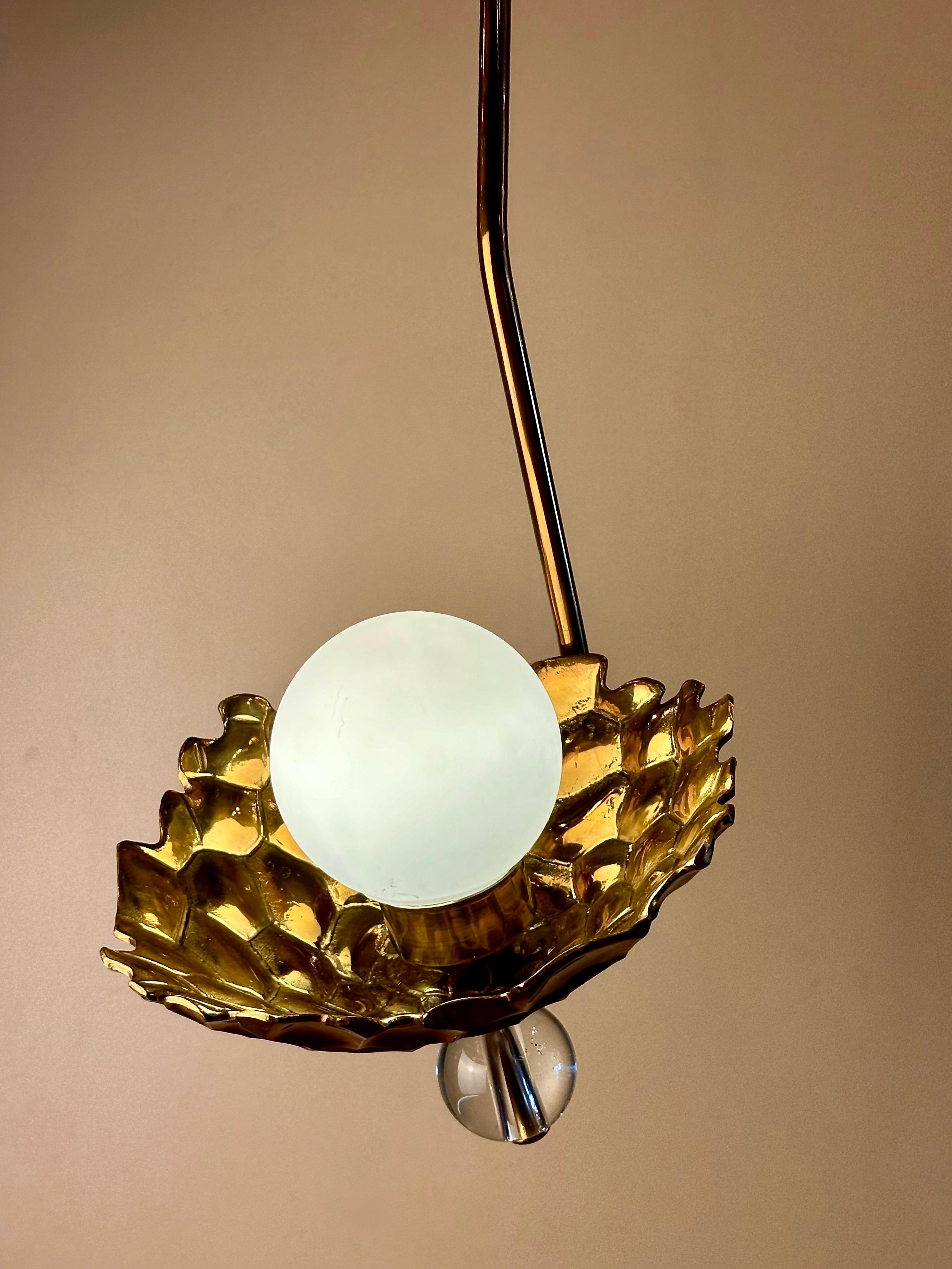Colgante TRESTANO - Colgante de fundición de latón estilo mediados de siglo en venta 3